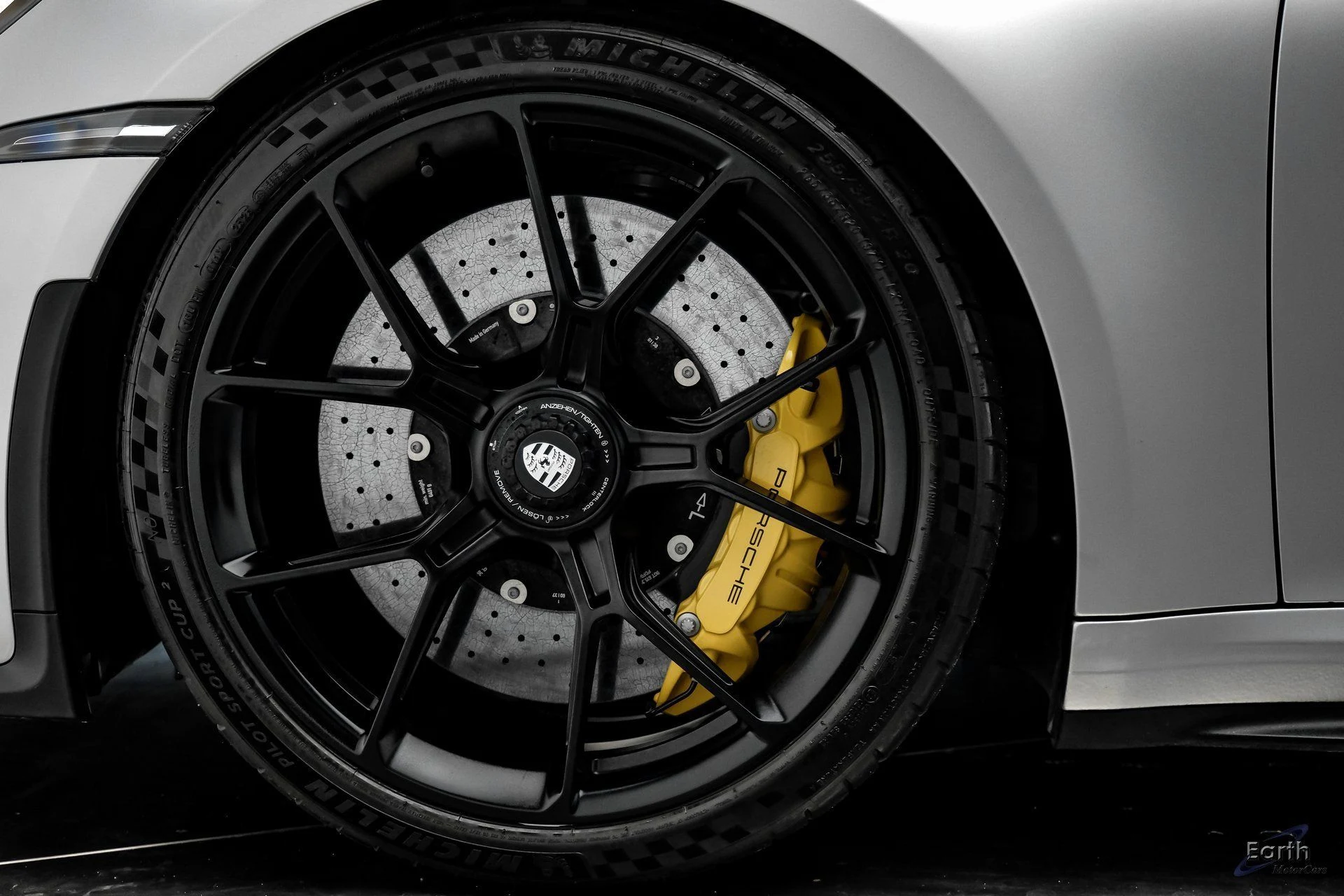 mph084_1866952577_d86d1fff57cb21244fa6bc7c066ff266x_b9769dd162