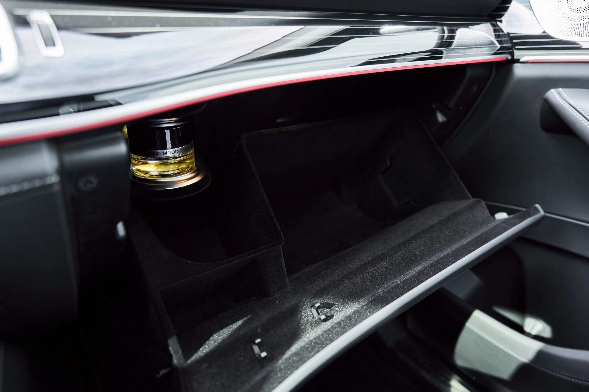 mph084_187229515_Used_2021_Mercedes_Benz_GLS_Maybach_GLS_600_1768358472_d73c6f20ef