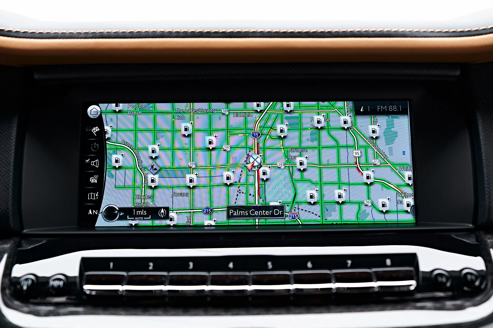 mph084_1890905722_Used_2022_Rolls_Royce_Cullinan_Base_1679686724_2d6b0eda6b