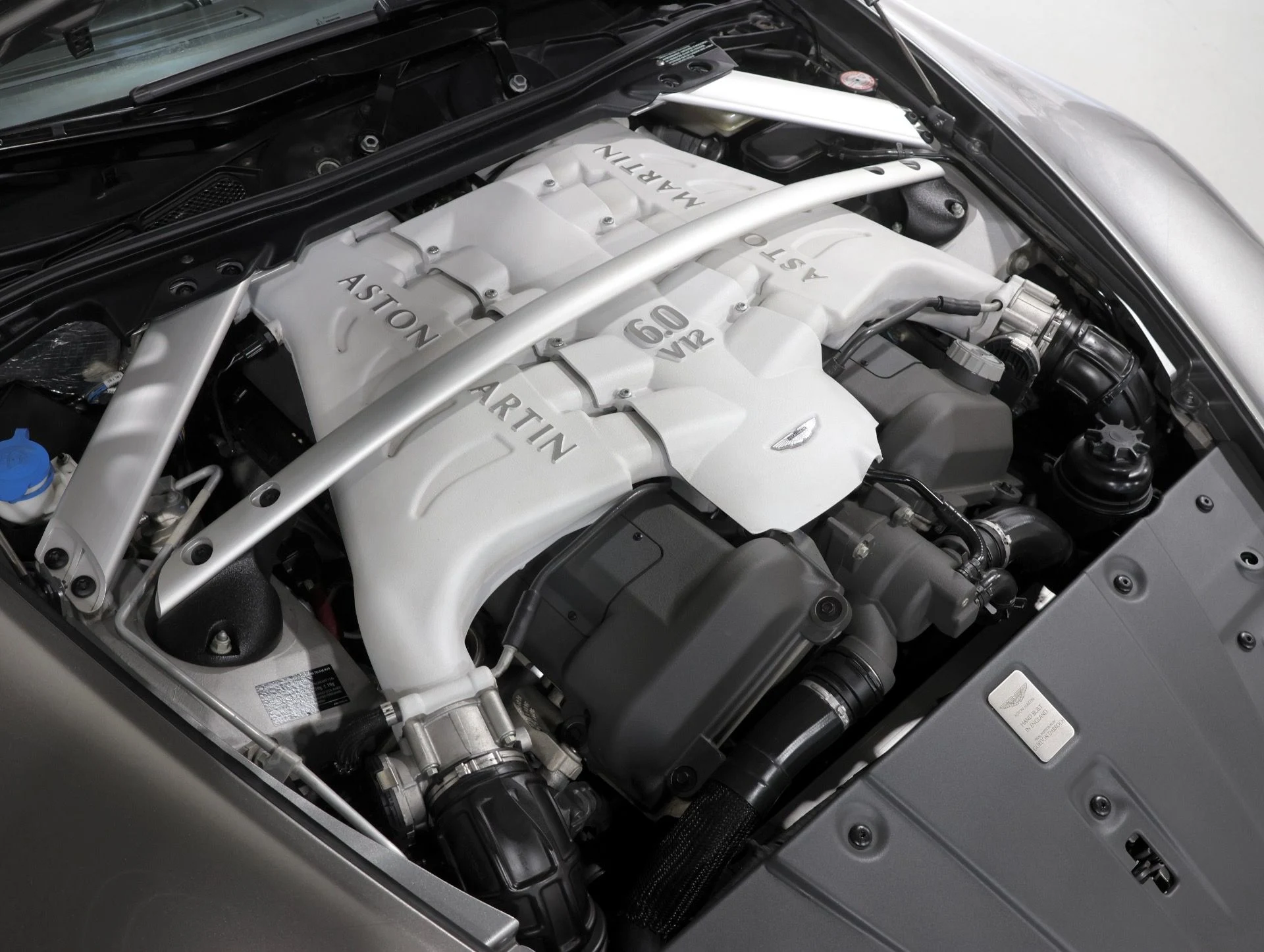 mph084_1957500821_Used_2012_Aston_Martin_V12_Vantage_Rare_6_Speed_Manual_Over_200_K_MSRP_20_K_In_Recent_Maintenance_1770846605_5810d99c85