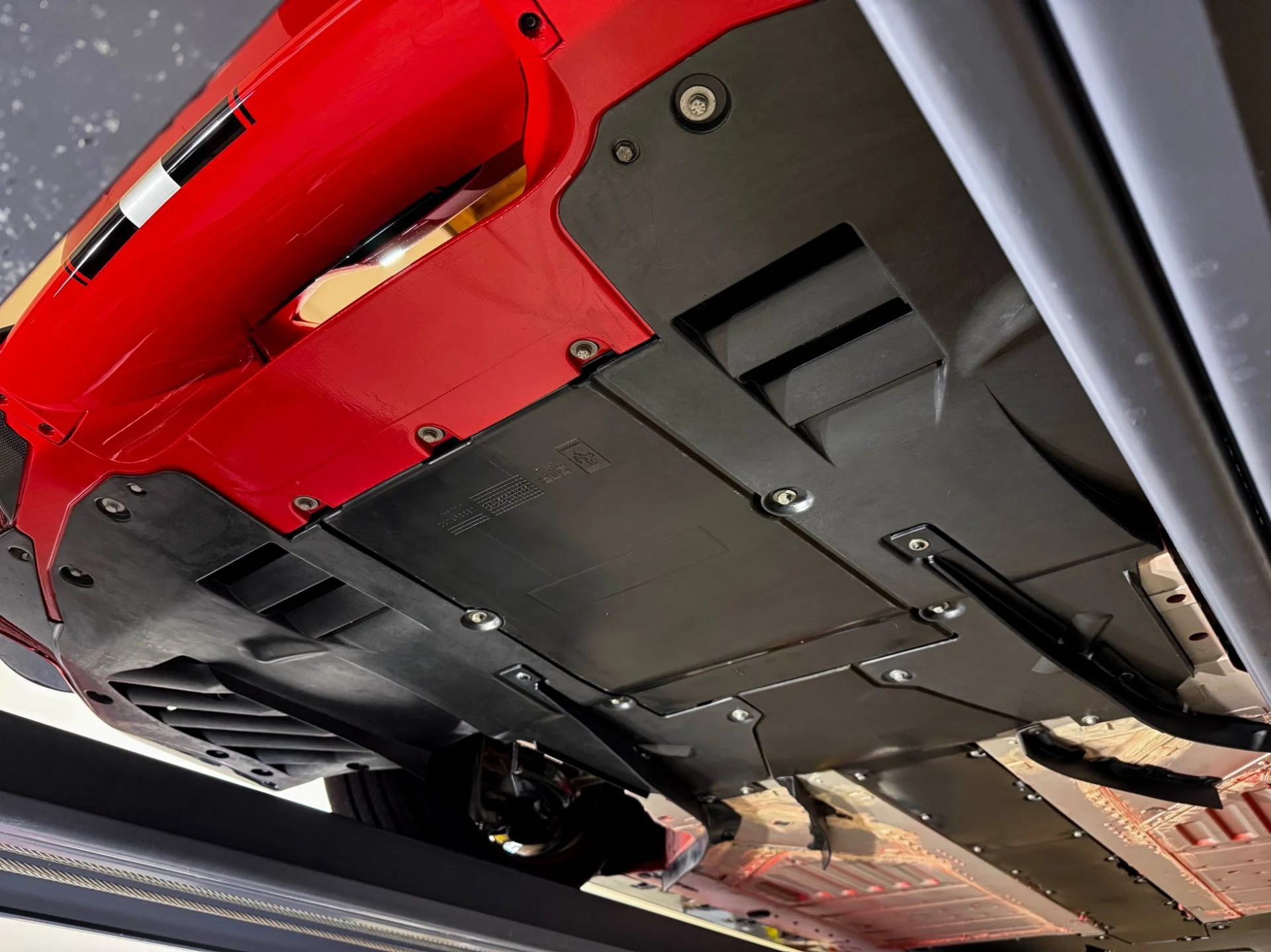 mph084_2055656598_Used_2019_Ferrari_488_Pista_Coupe_1764016782_7ce4e5b0d3