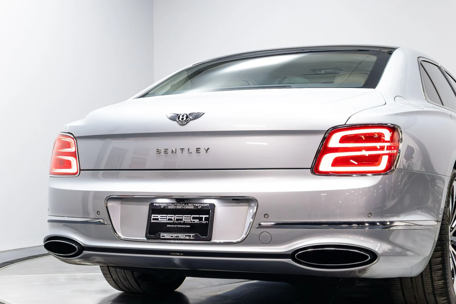 mph084_2184542004_Used_2021_Bentley_Flying_Spur_W12_1772666284_1f876b02f0