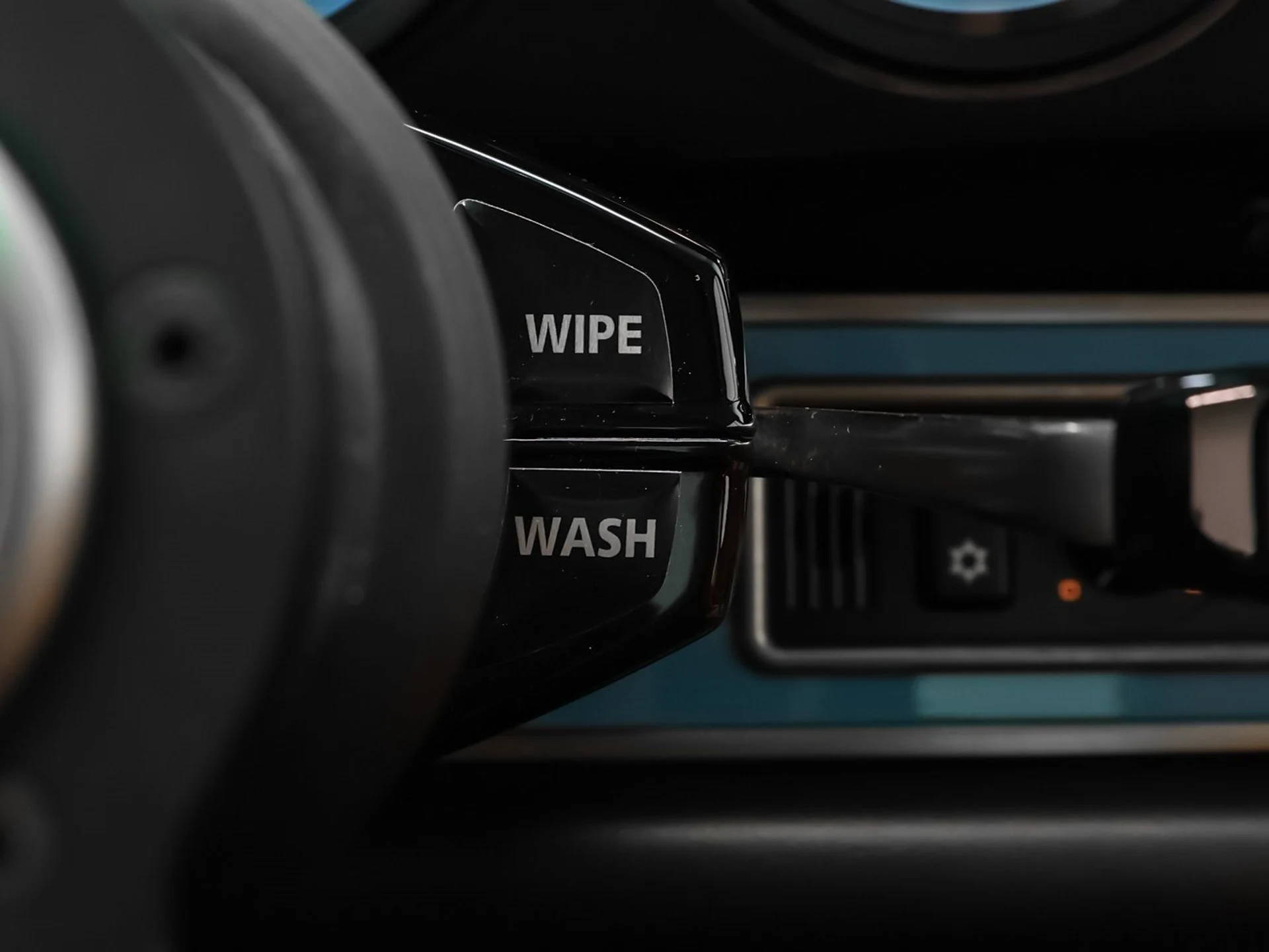 mph084_2194903789_85_c47df01020