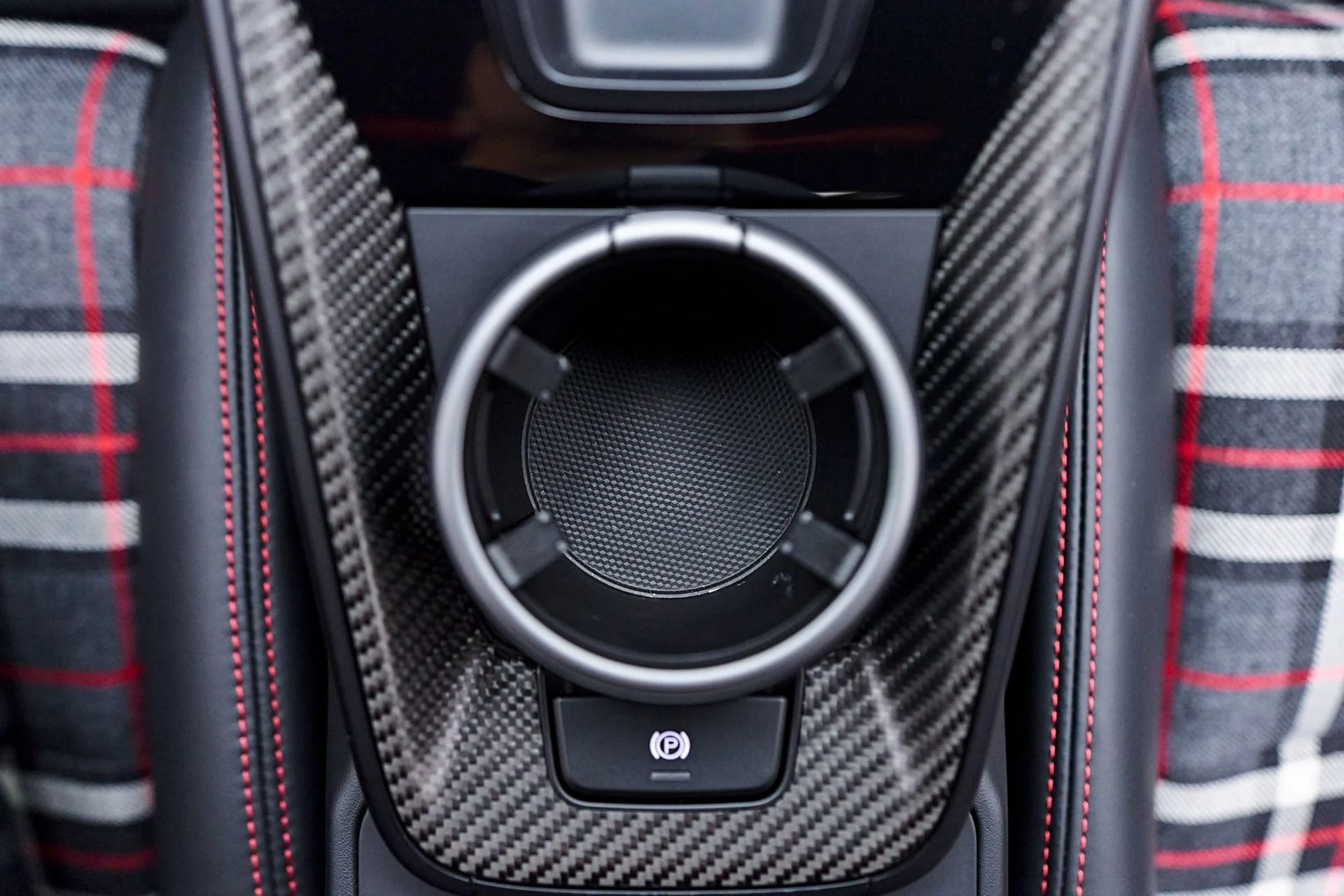 mph084_2196533474_Used_2024_Porsche_911_GT_3_RS_1740854858_fddf830e5f