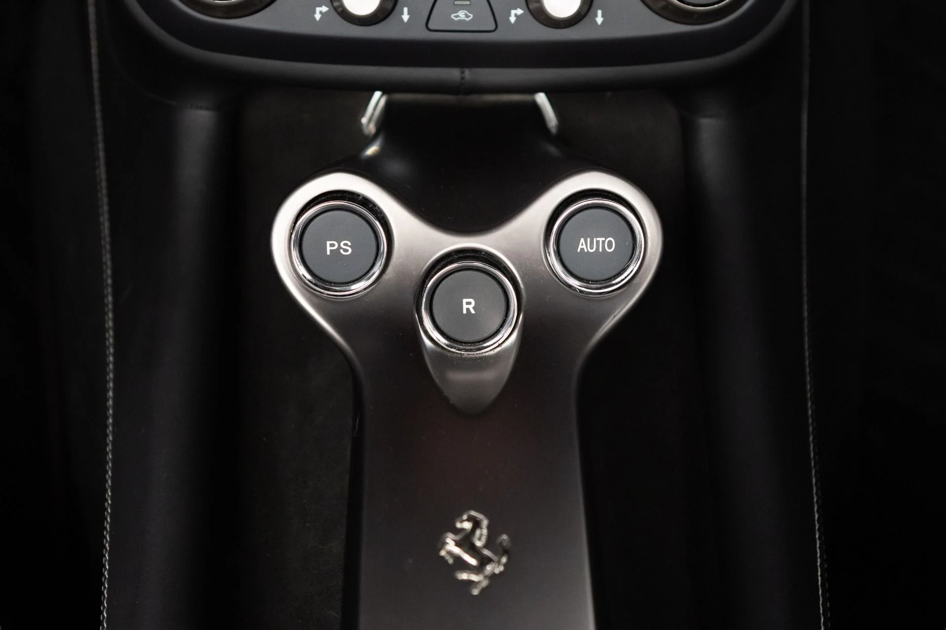 mph084_2204044429_Used_2010_Ferrari_California_1773068513_781bdc954c