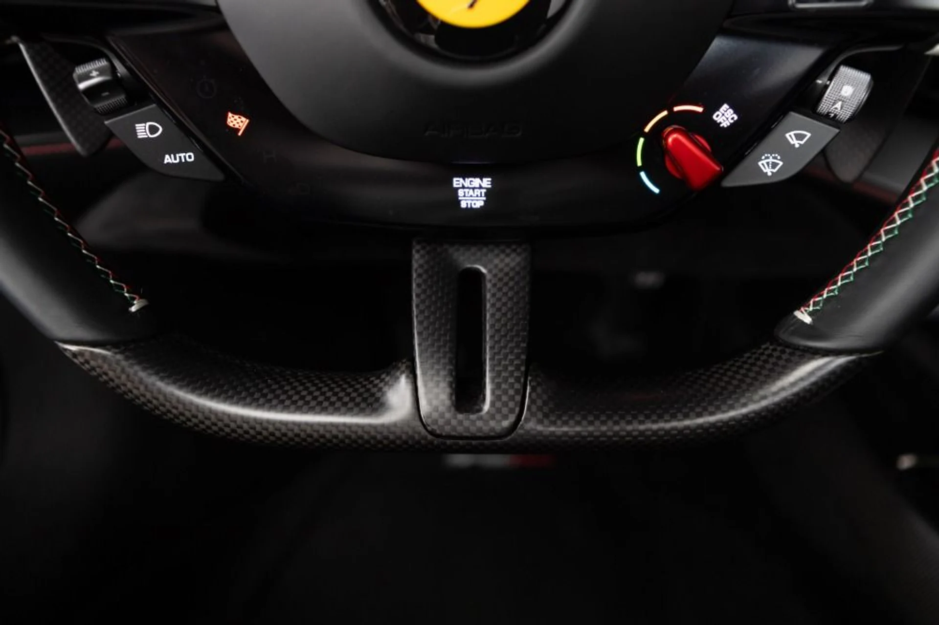 mph084_2305367082_Used_2022_Ferrari_SF_90_Spider_08b3d9c4ce