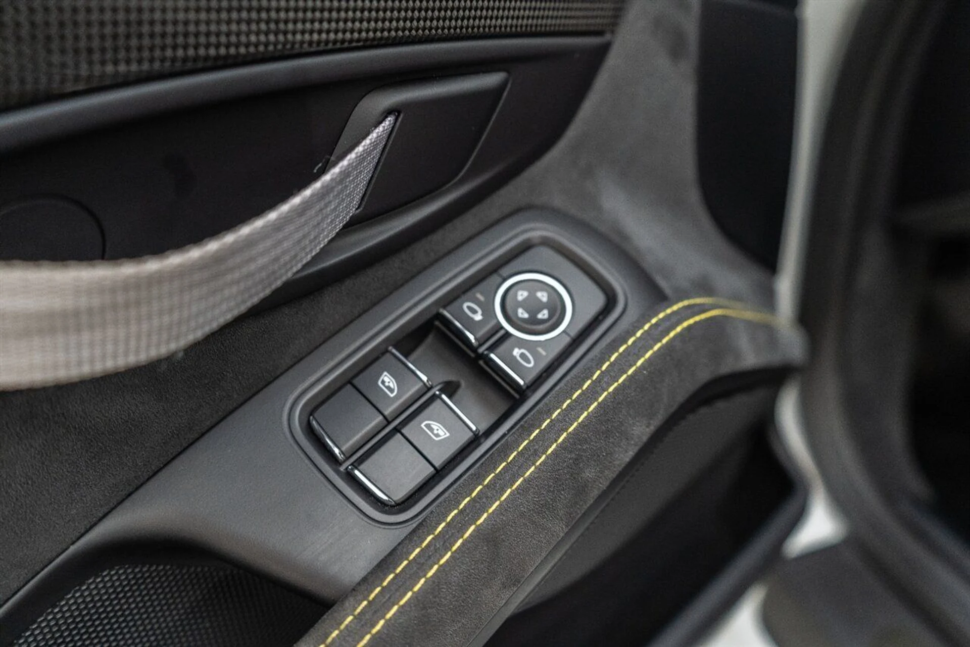 mph084_2310982794_4974b96a85_1280_e0b2e55f30