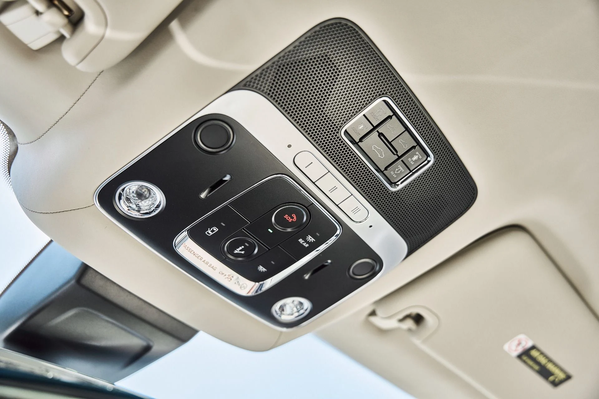 mph084_2798537719_Used_2022_Bentley_Flying_Spur_W12_1781229113_5dc06bc1ba