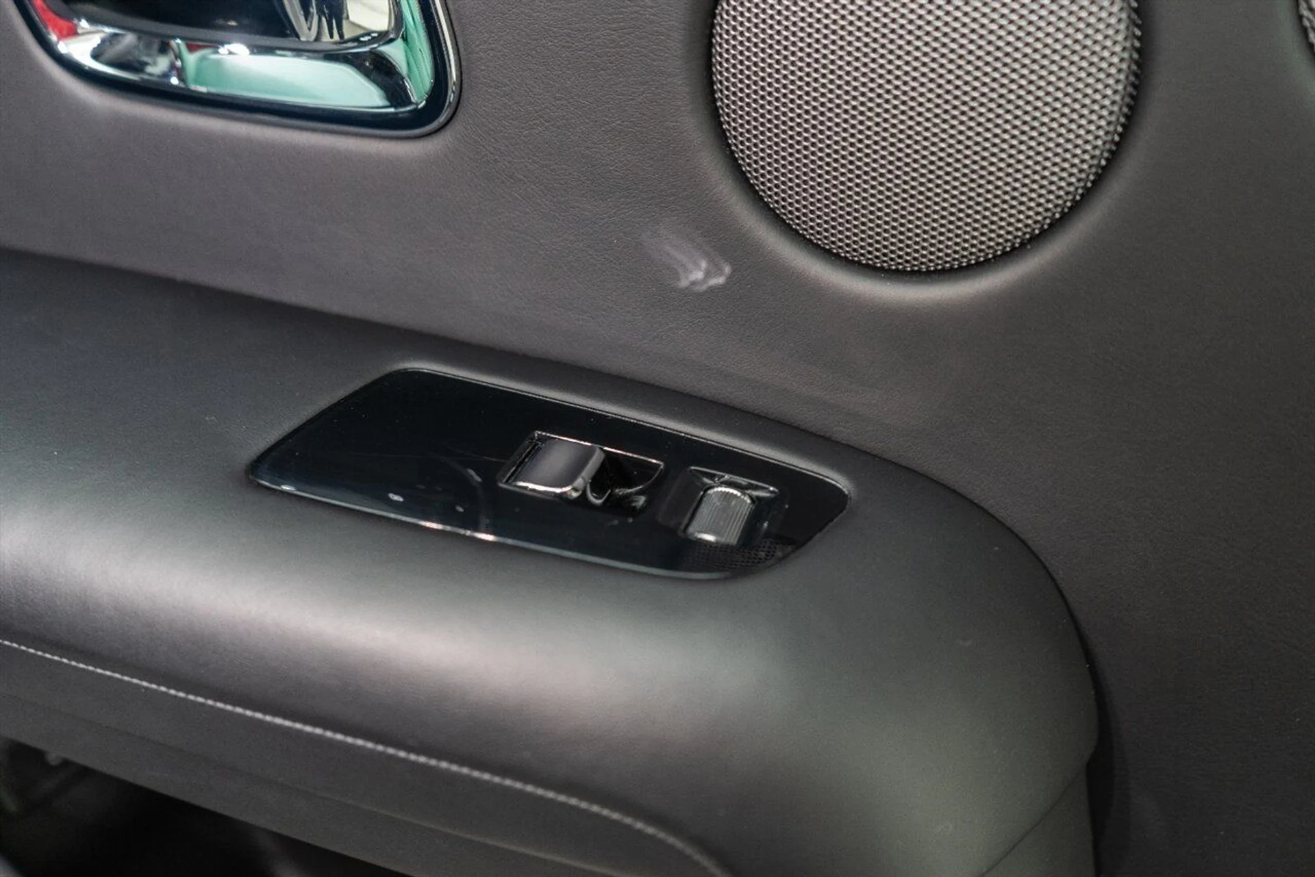 mph084_2838833384_8591cb33ba_1280_ae51491b69