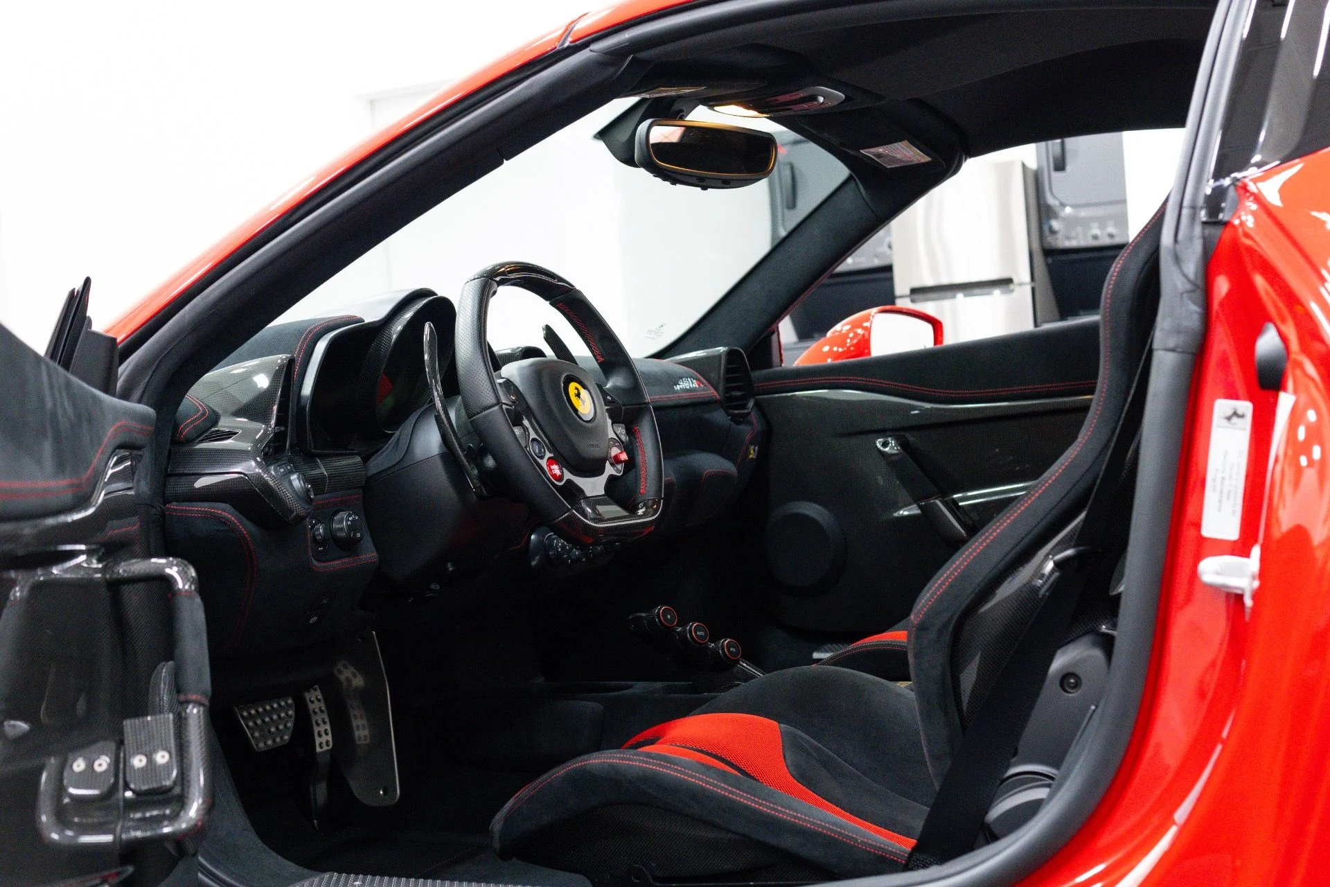 mph084_2950878274_Used_2015_Ferrari_458_Speciale_Aperta_1788474535_f32dab3e4d