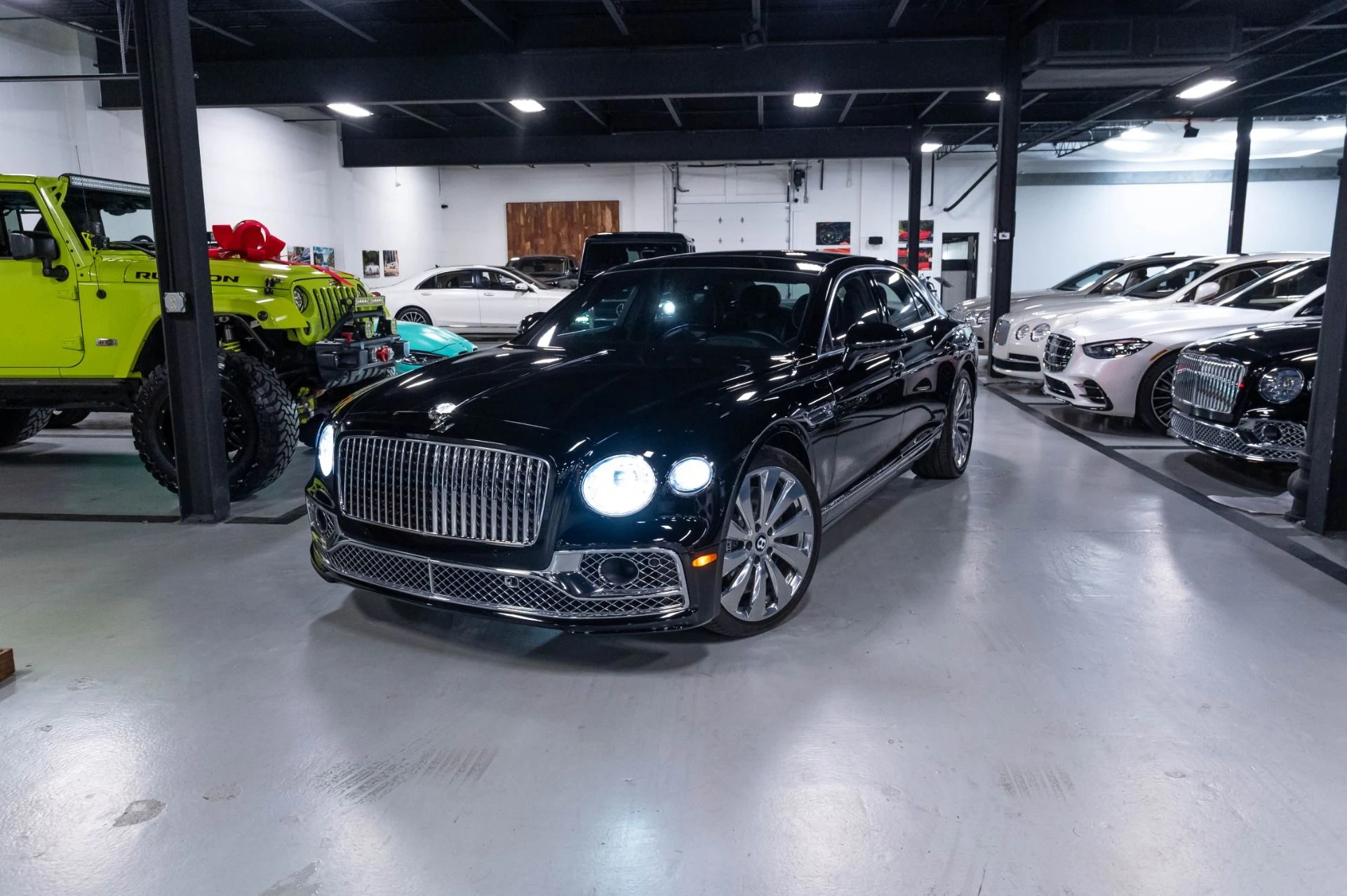 mph084_2982168878_Used_2020_Bentley_Flying_Spur_W12_1785337257_29bc57f887
