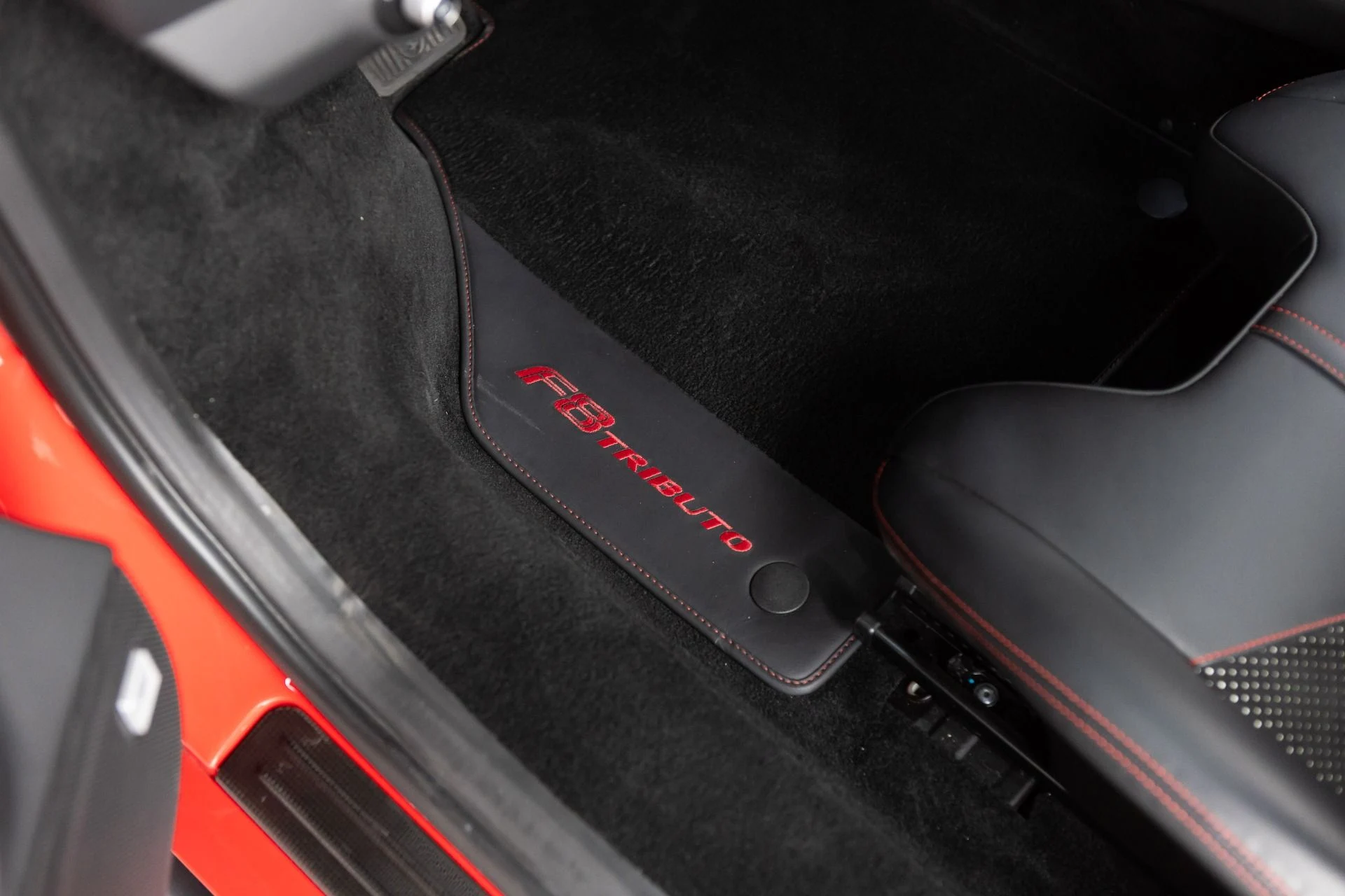 mph084_3089495806_Used_2020_Ferrari_F8_Tributo_1773415010_4ea3ed4c57