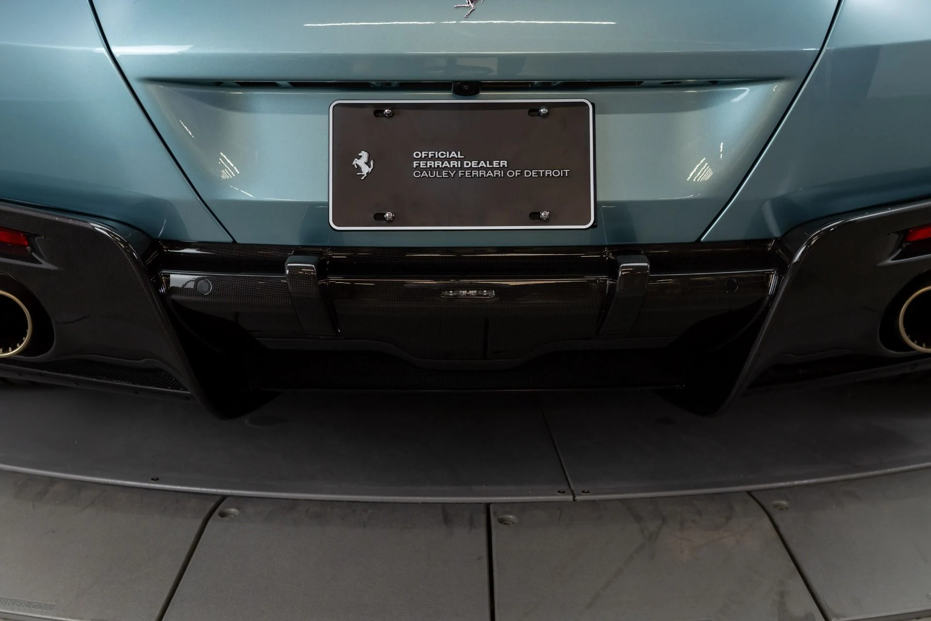 mph084_3147489144_Used_2024_Ferrari_Roma_Spider_1772564238_336d0f93da