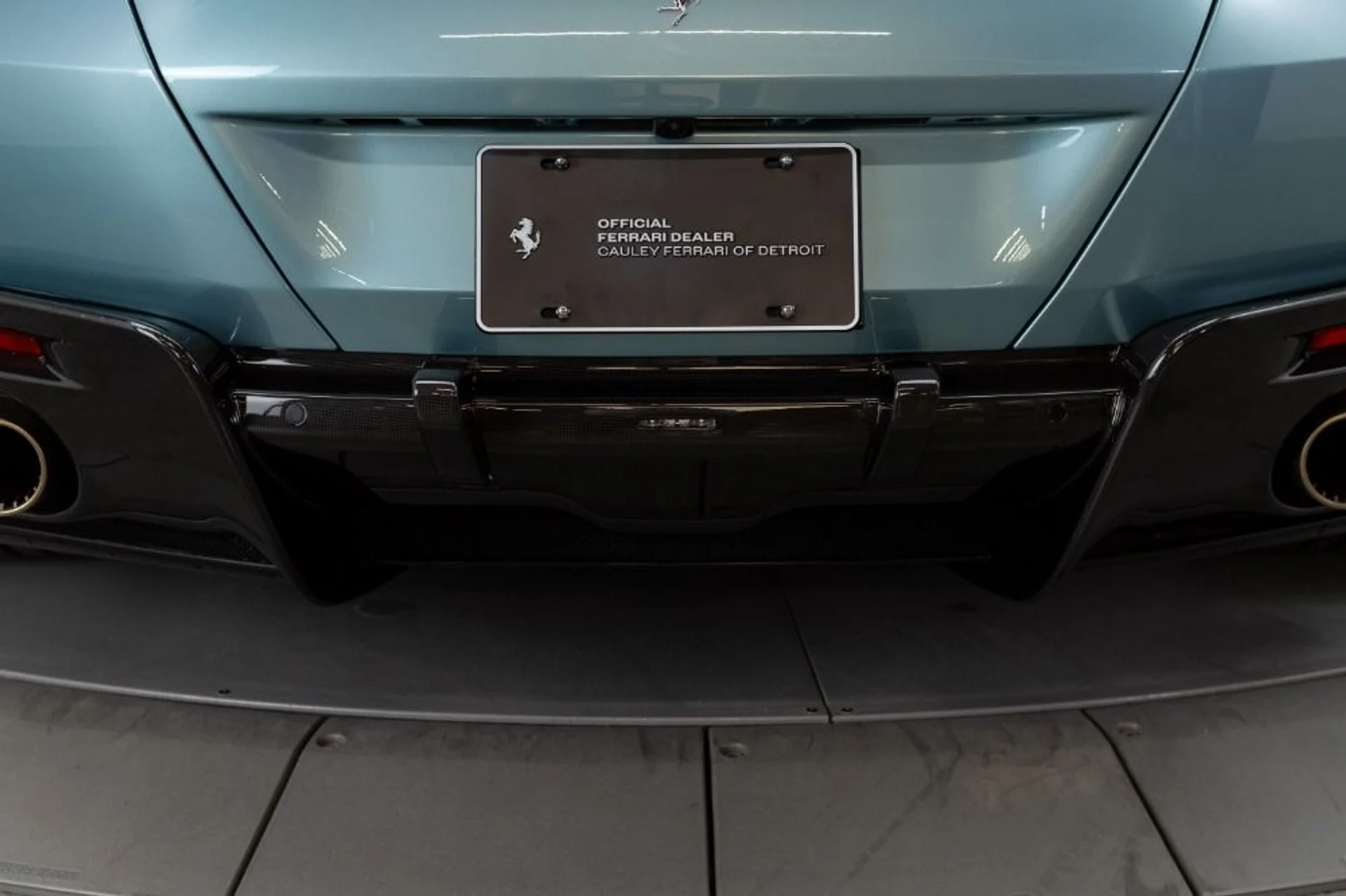 mph084_3225158096_Used_2024_Ferrari_Roma_Spider_aab78ee9f2