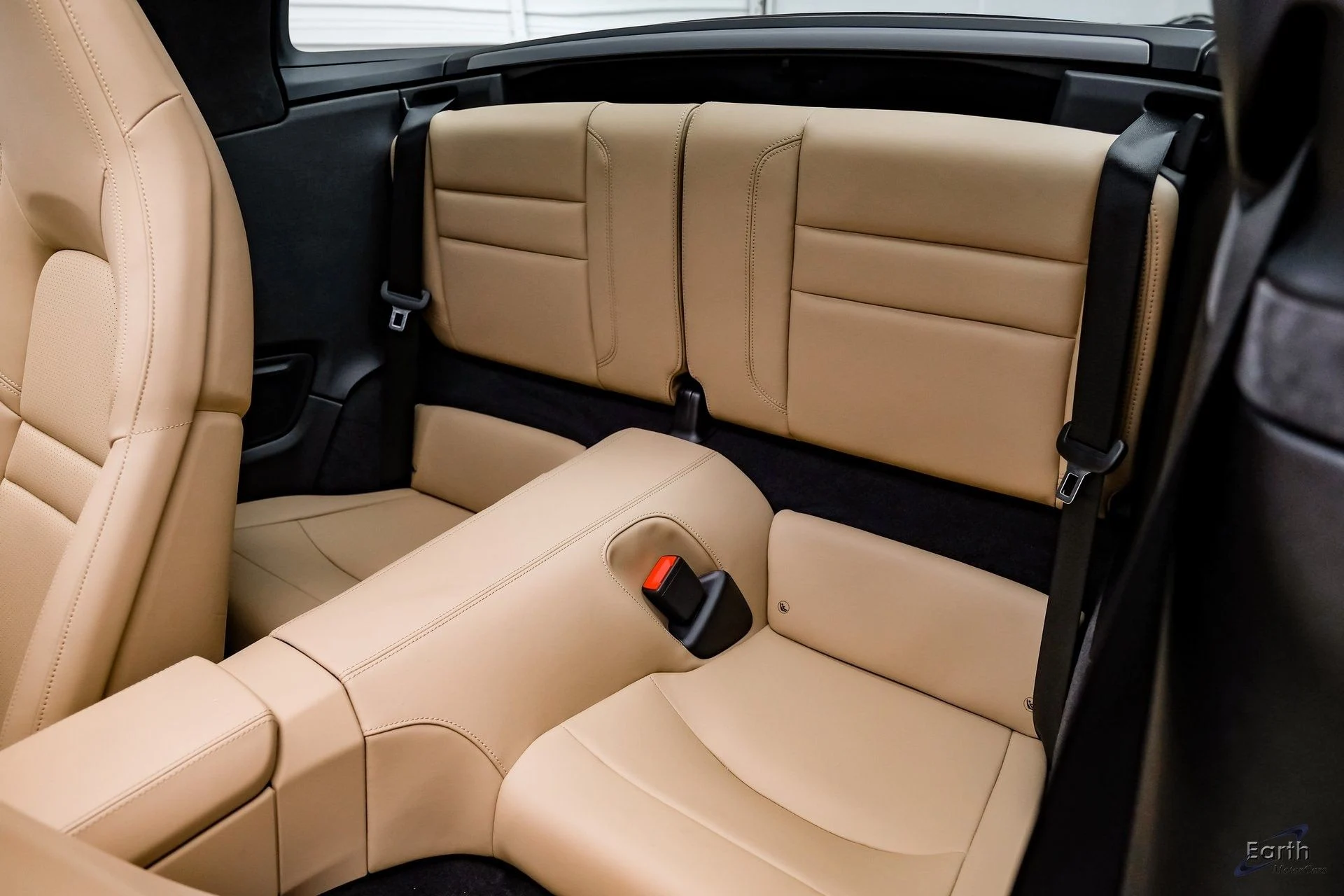 mph084_3255831381_559ca2feaa2e8646e9d0c0efbff2ab15x_d1c623bd87