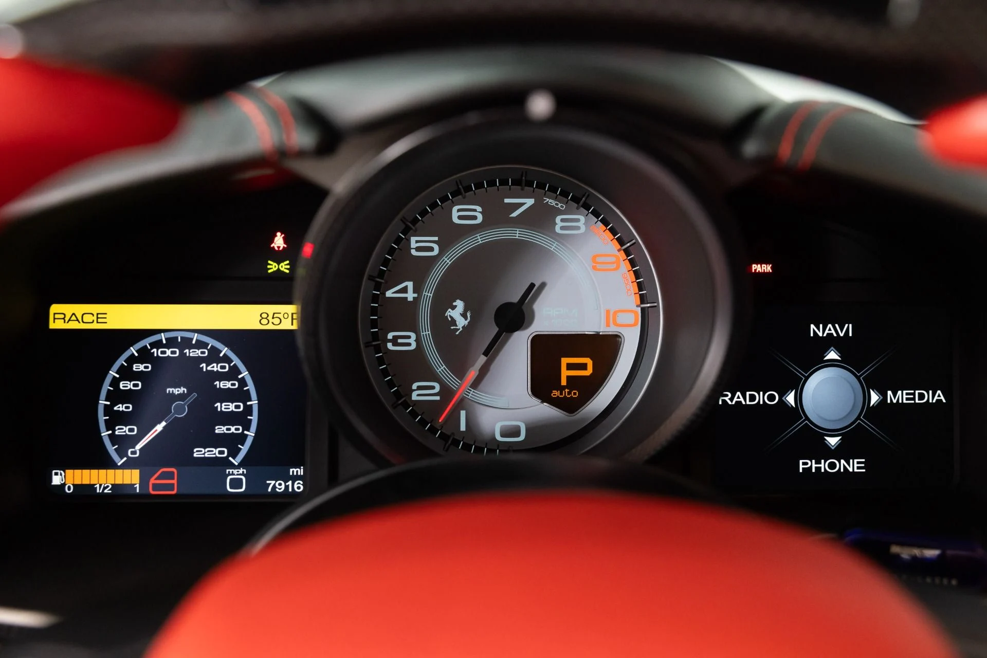 mph084_3273354230_Used_2014_Ferrari_F12berlinetta_1784559579_83999f94f0