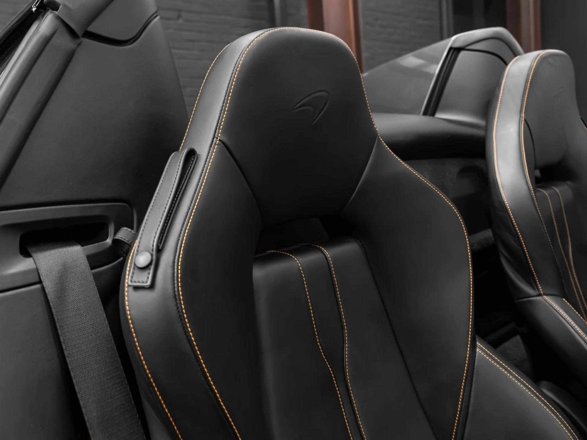 mph084_3477885621_mclaren_570s_2018_48cf9e2a15