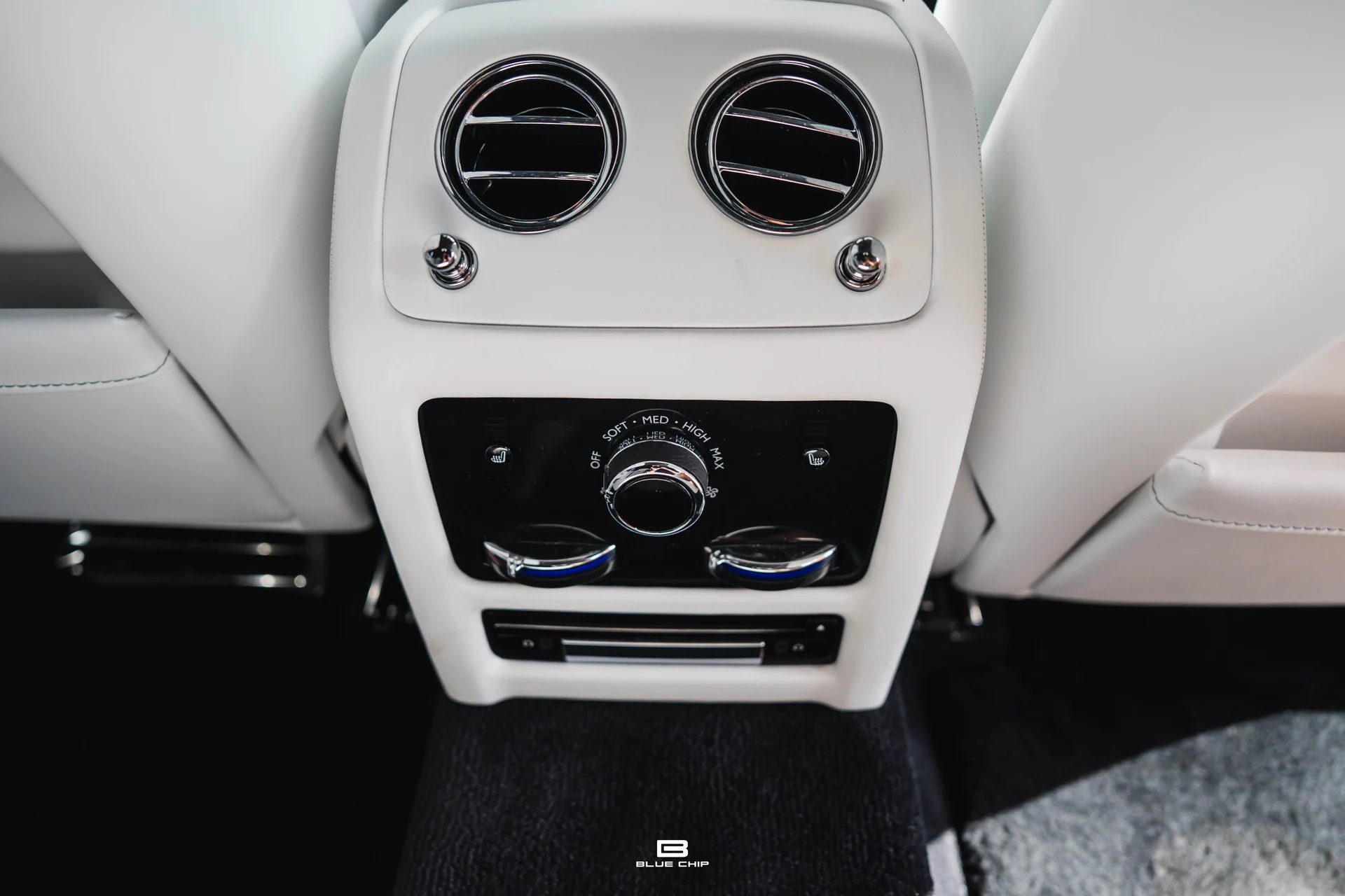 mph084_3496249138_688b8166747479faa9b84b3a_DSC_09596_f7361e16db