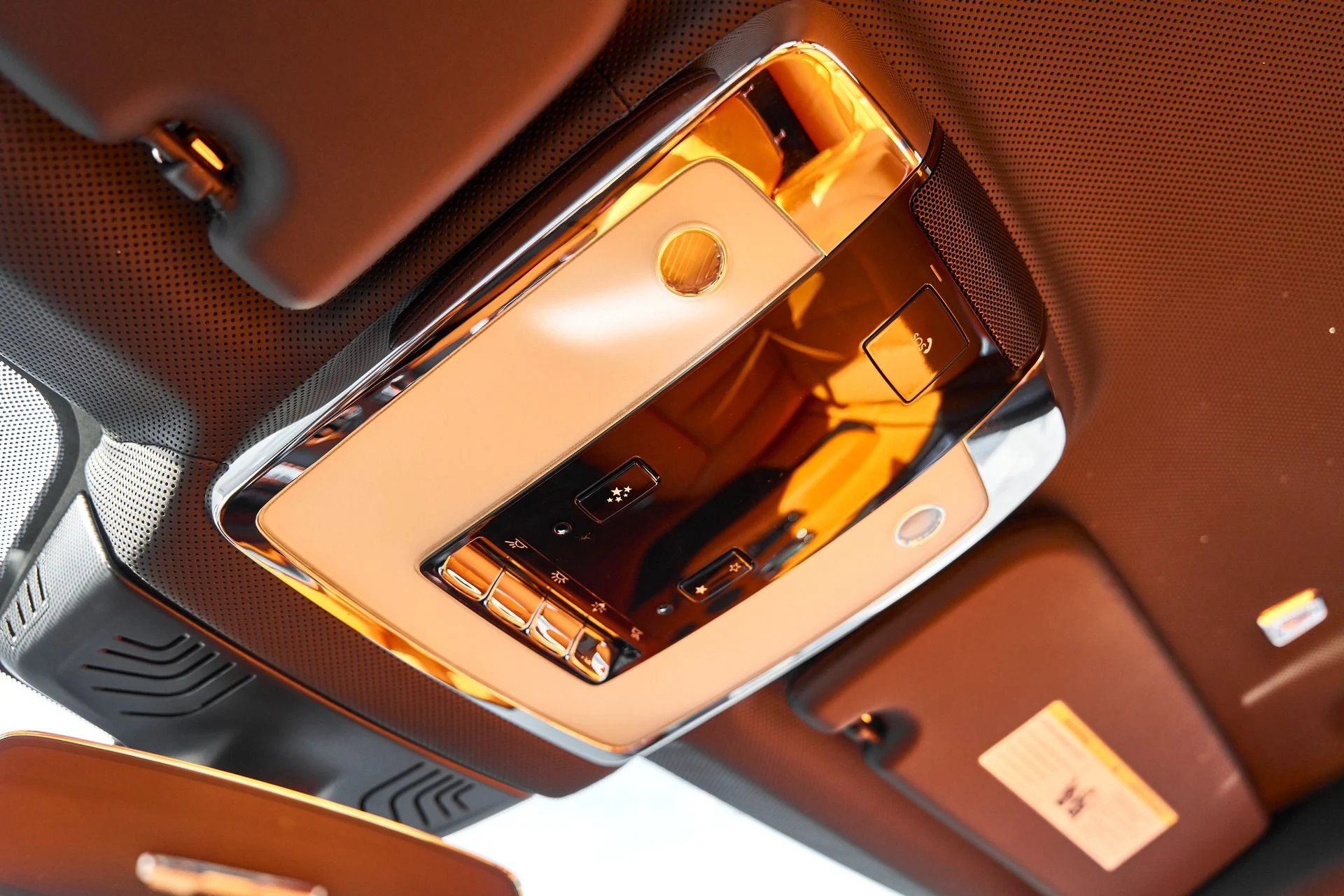 mph084_3590262558_Used_2025_Rolls_Royce_Cullinan_1766456760_33178969b8