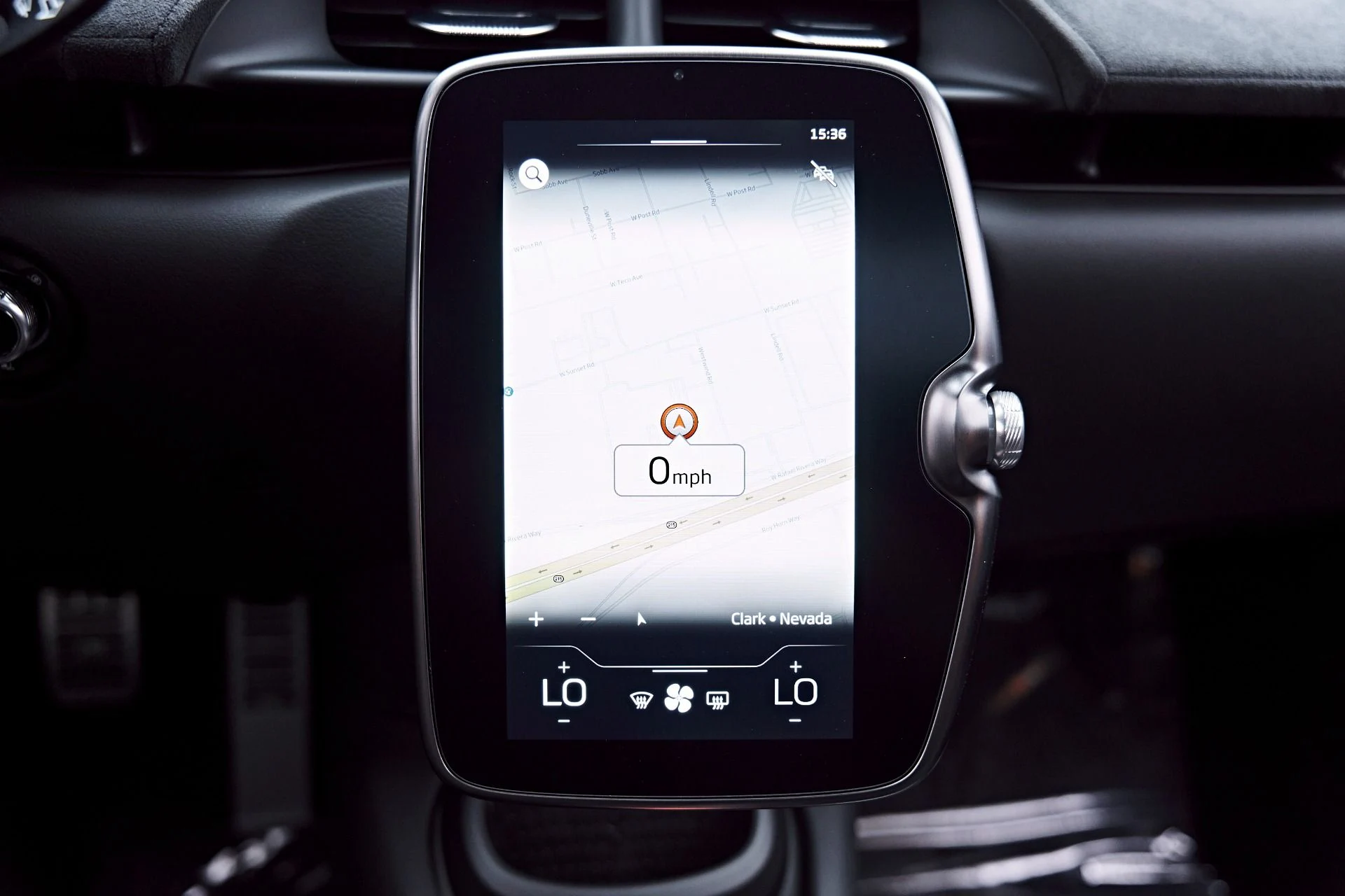 mph084_3628090771_Used_2026_Mc_Laren_Artura_Vision_1777507587_31bb08053f