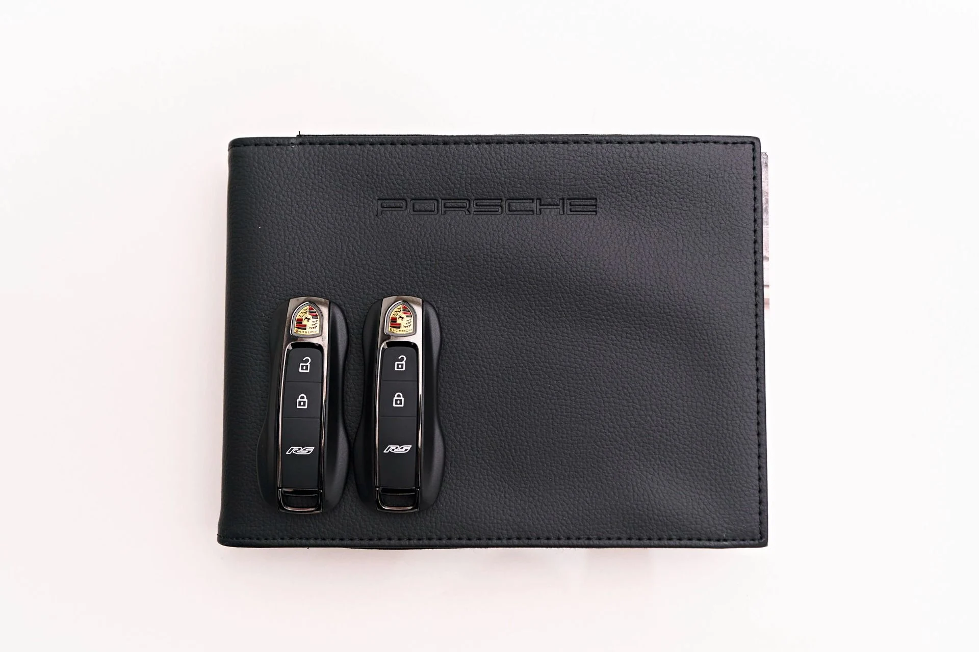 mph084_3855024049_Used_2024_Porsche_911_GT_3_RS_1754680271_f70f183712
