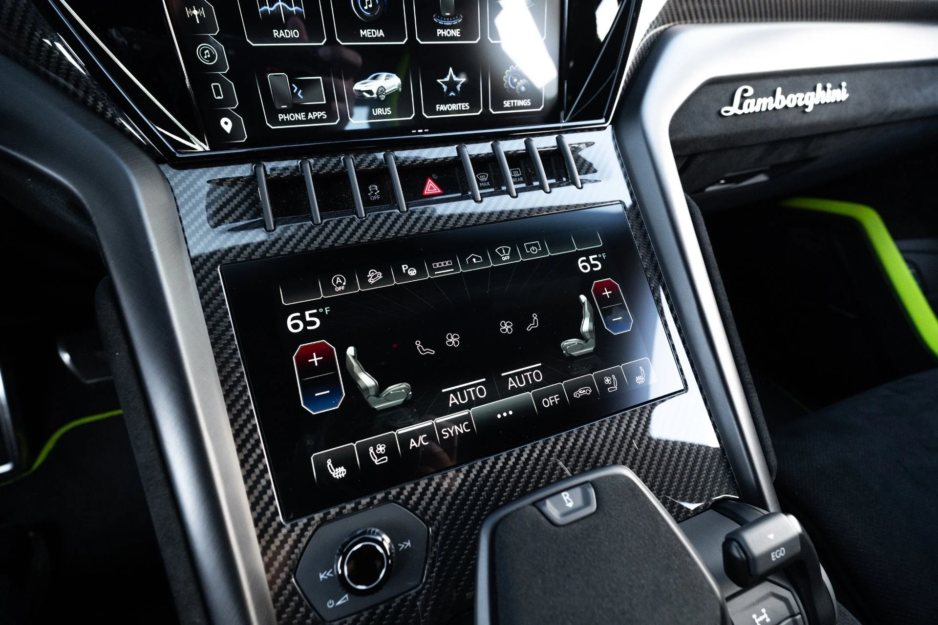 mph084_3979313758_Used_2023_Lamborghini_Urus_Performante_1771690657_e644e6f7b2