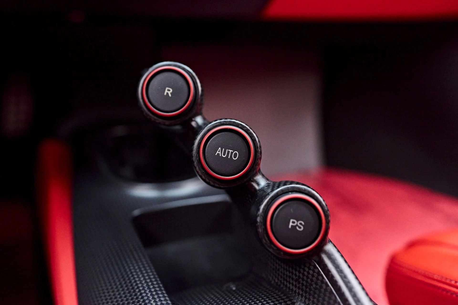 mph084_4032063471_Used_2020_Ferrari_488_Pista_Base_1749062519_25ff922cb4