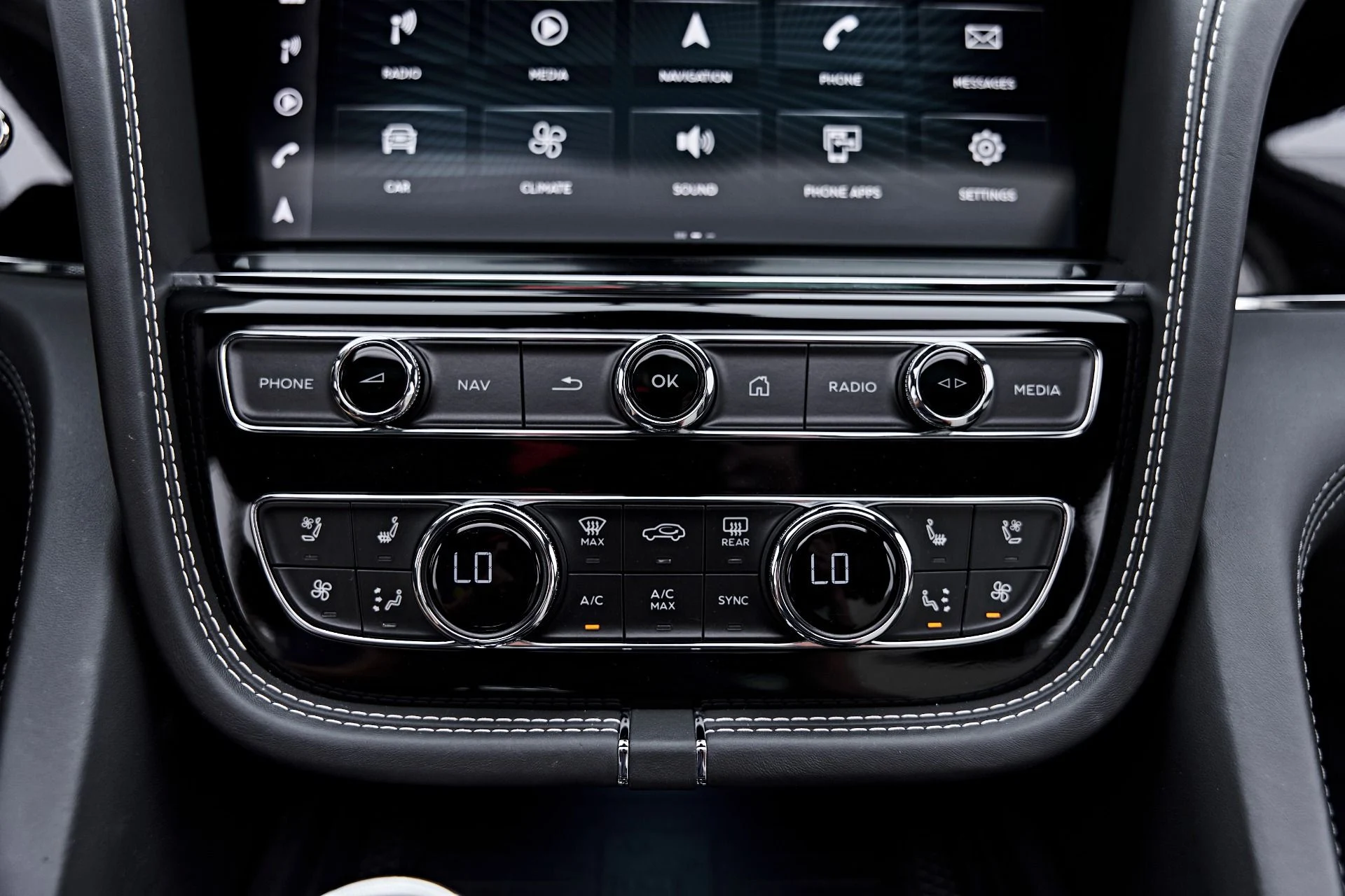 mph084_4048705613_Used_2022_Bentley_Bentayga_V8_1791935836_6e77e0518c