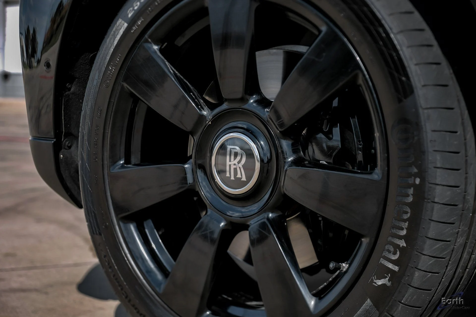 mph084_4073561712_6c6ee4c4a845e6149cbfa1b626a17208x_c9472bb6f4