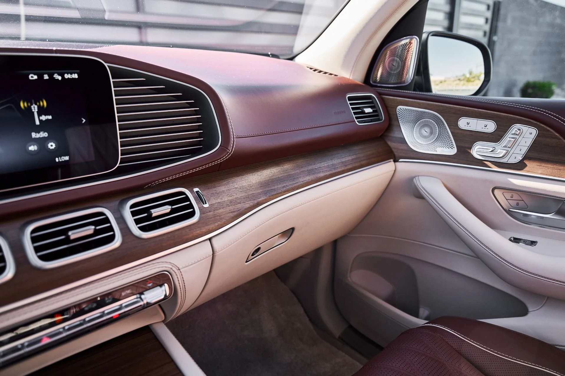 mph084_506024104_Used_2024_Mercedes_Benz_GLS_Maybach_GLS_600_1776125741_a9a0dfd23d