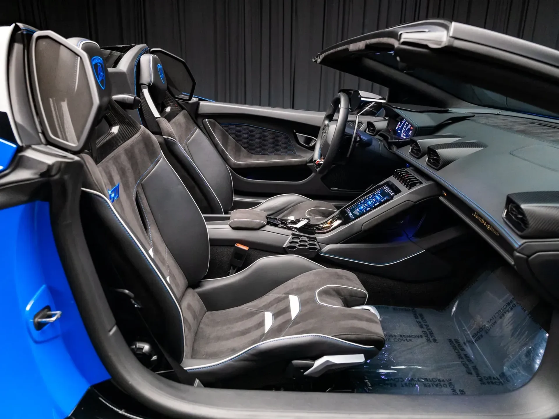 mph084_570395644_689500c4_5847_41b8_afb3_316683600311_e472f920db