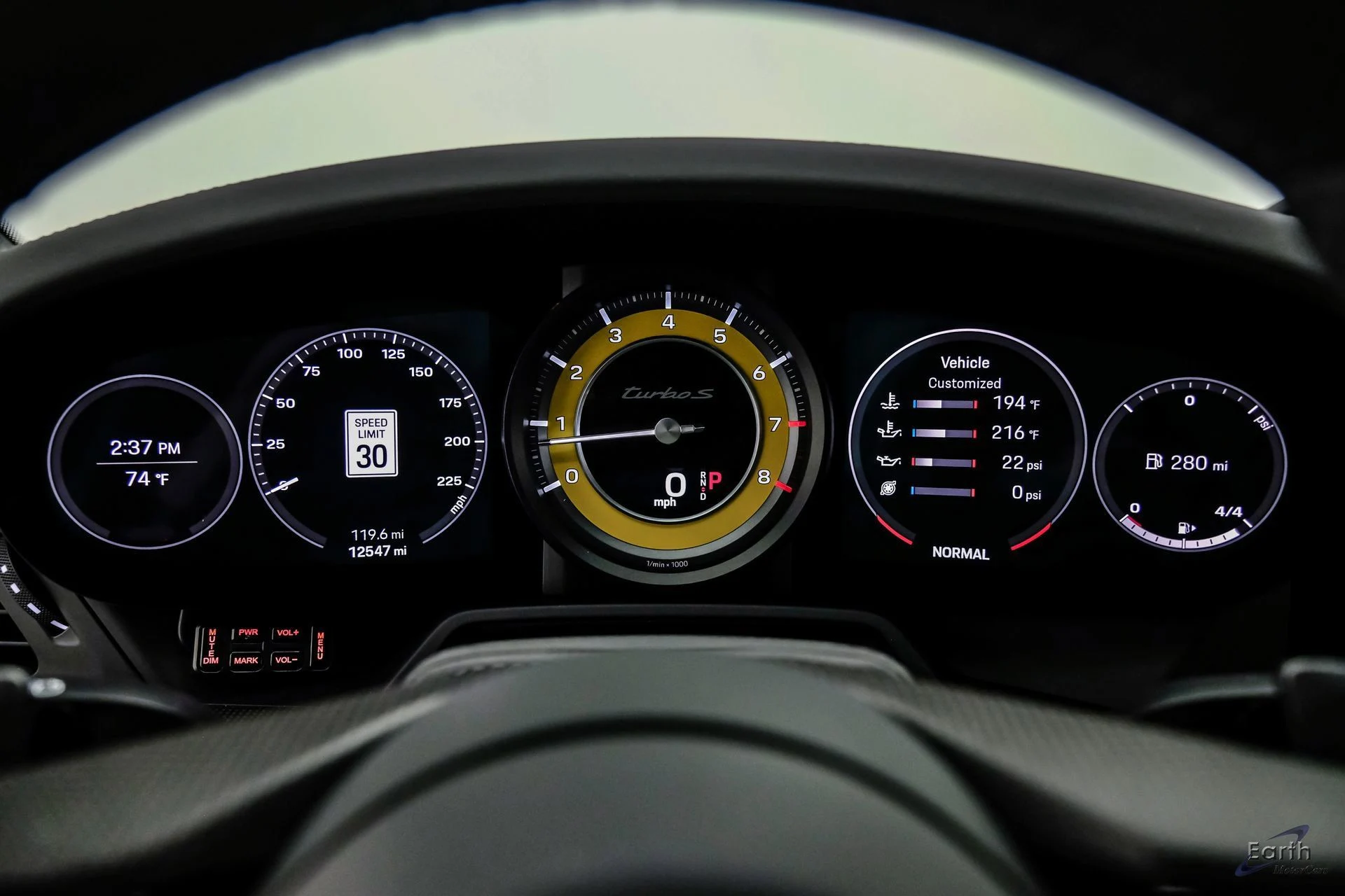 mph084_712646003_bdaf3d681c649e88509729af657b6875x_41bcf25458