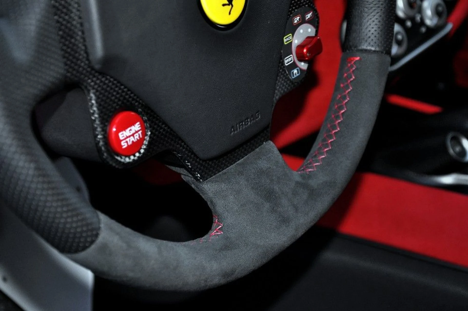 mph084_94669074_82_p85_l_3e62ae8d59