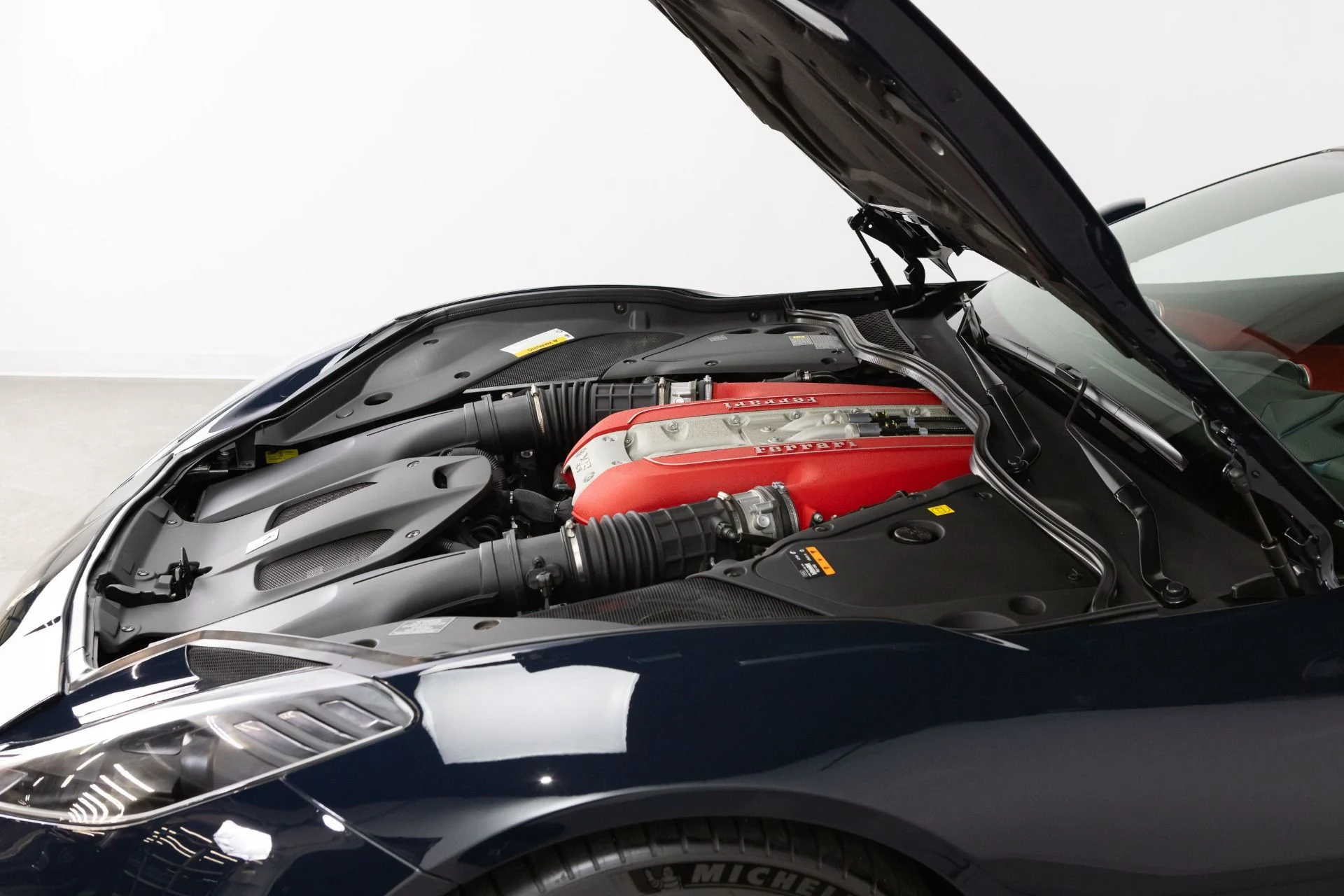 mph084_996660489_Used_2020_Ferrari_812_Superfast_1779459079_9b5e99bc23