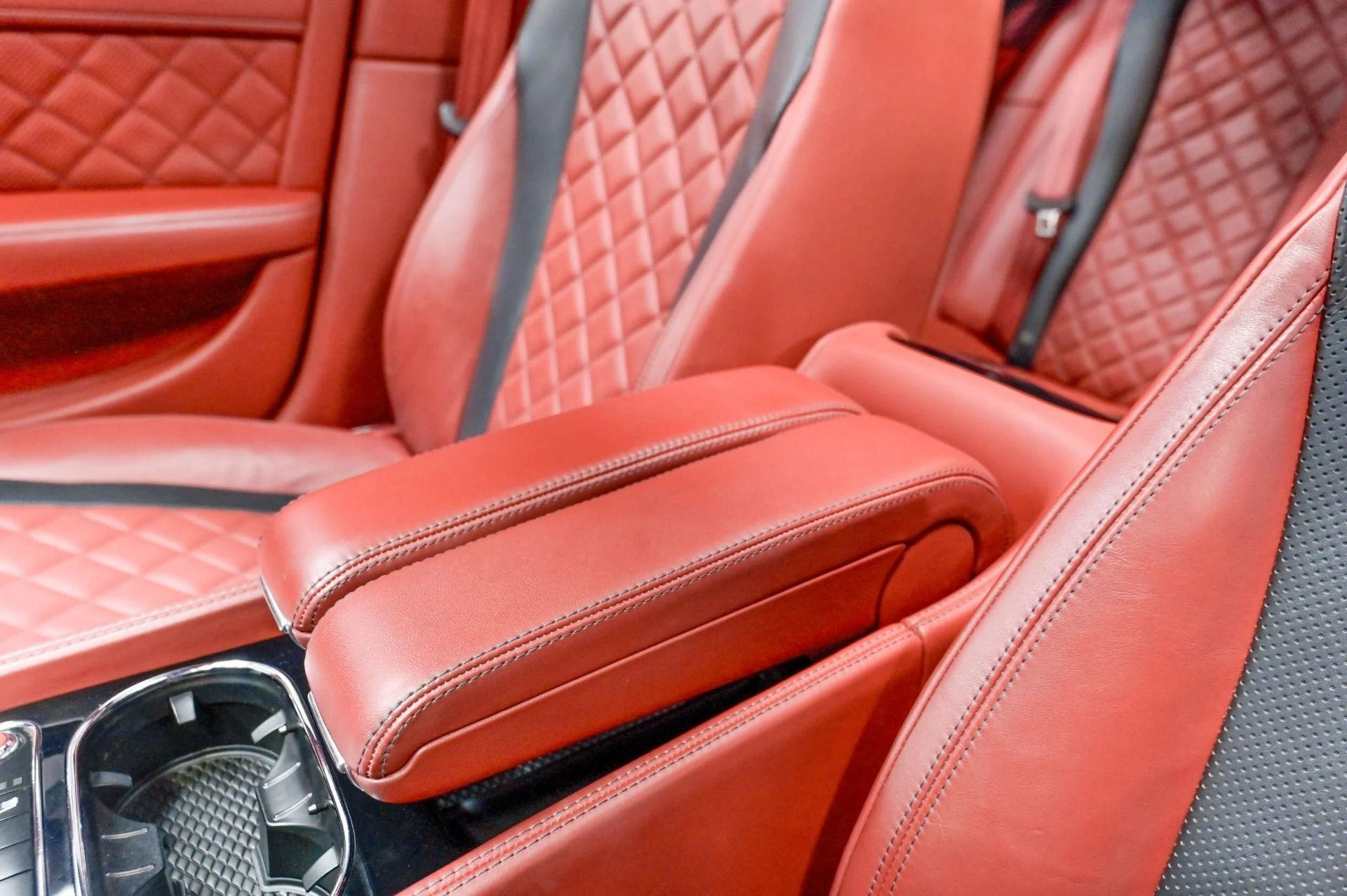 mph085_1040352167_Used_2017_Bentley_Flying_Spur_W12_S_1782583031_b495d51e9d