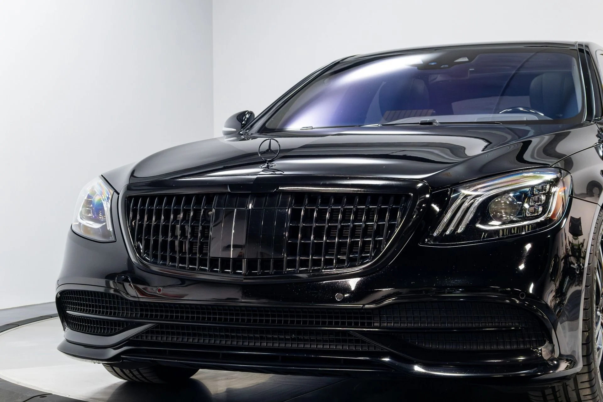 mph085_1068910649_Used_2020_Mercedes_Benz_S_Class_Maybach_S_650_1773874988_0bbe444b1a