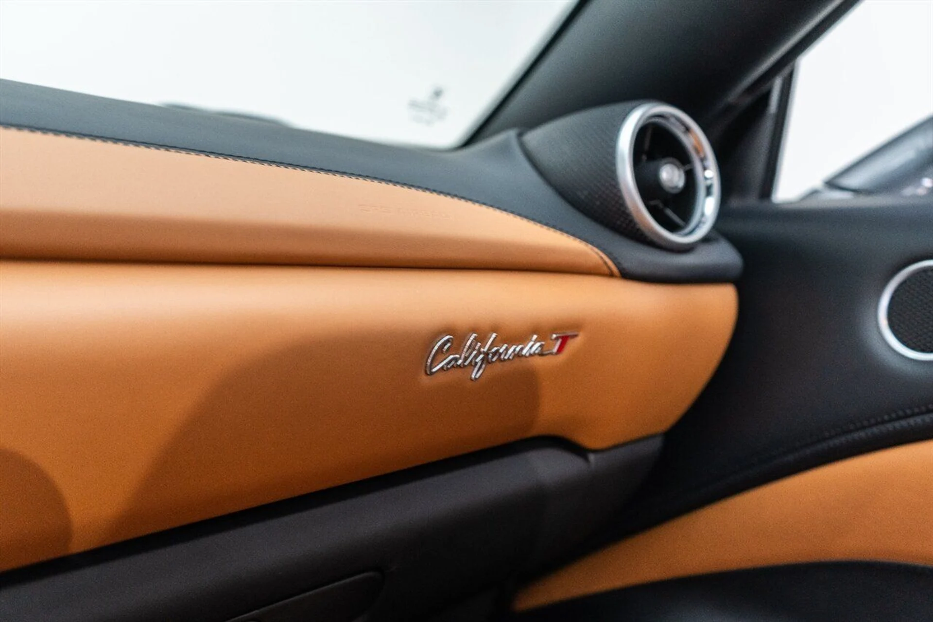 mph085_112363674_13f2080636_1280_fc39387de1