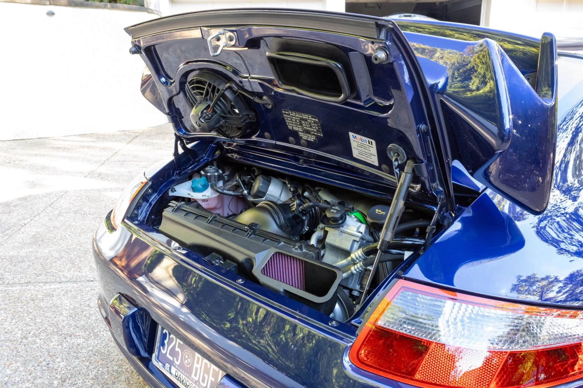 mph085_1130777517_Used_2007_Porsche_911_GT_3_1791996870_32d97a5a9b