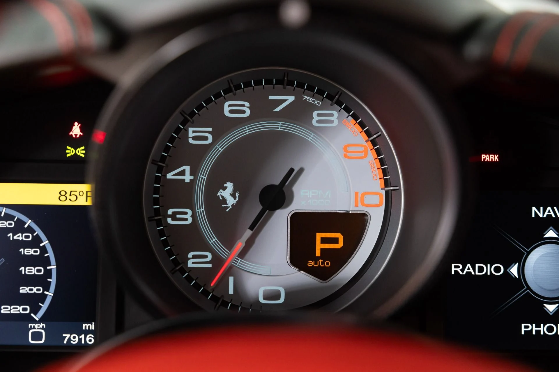 mph085_1204044513_Used_2014_Ferrari_F12berlinetta_1784559579_6c5161317c
