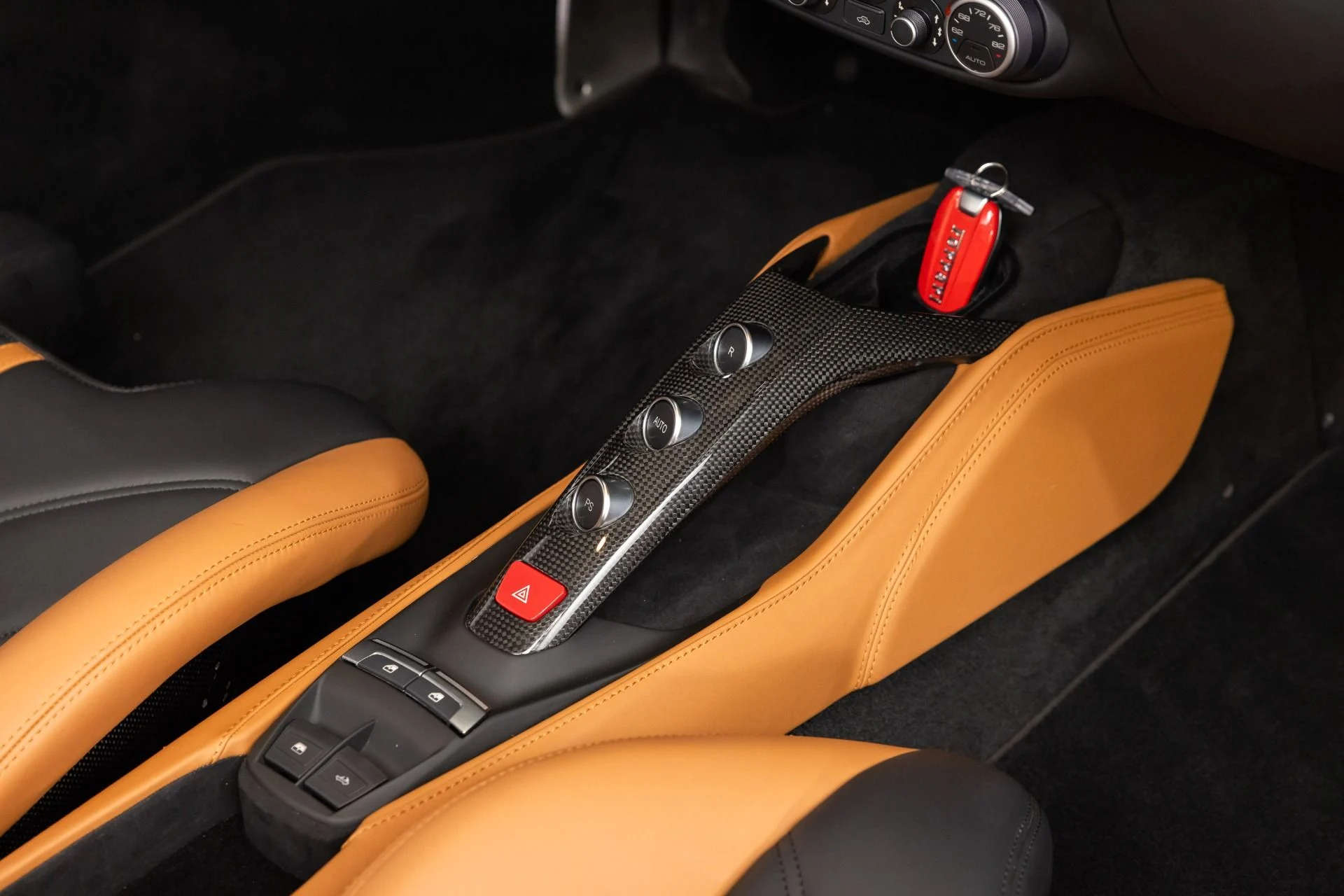 mph085_1272973157_Used_2017_Ferrari_488_Spider_1784830222_9cad830a80