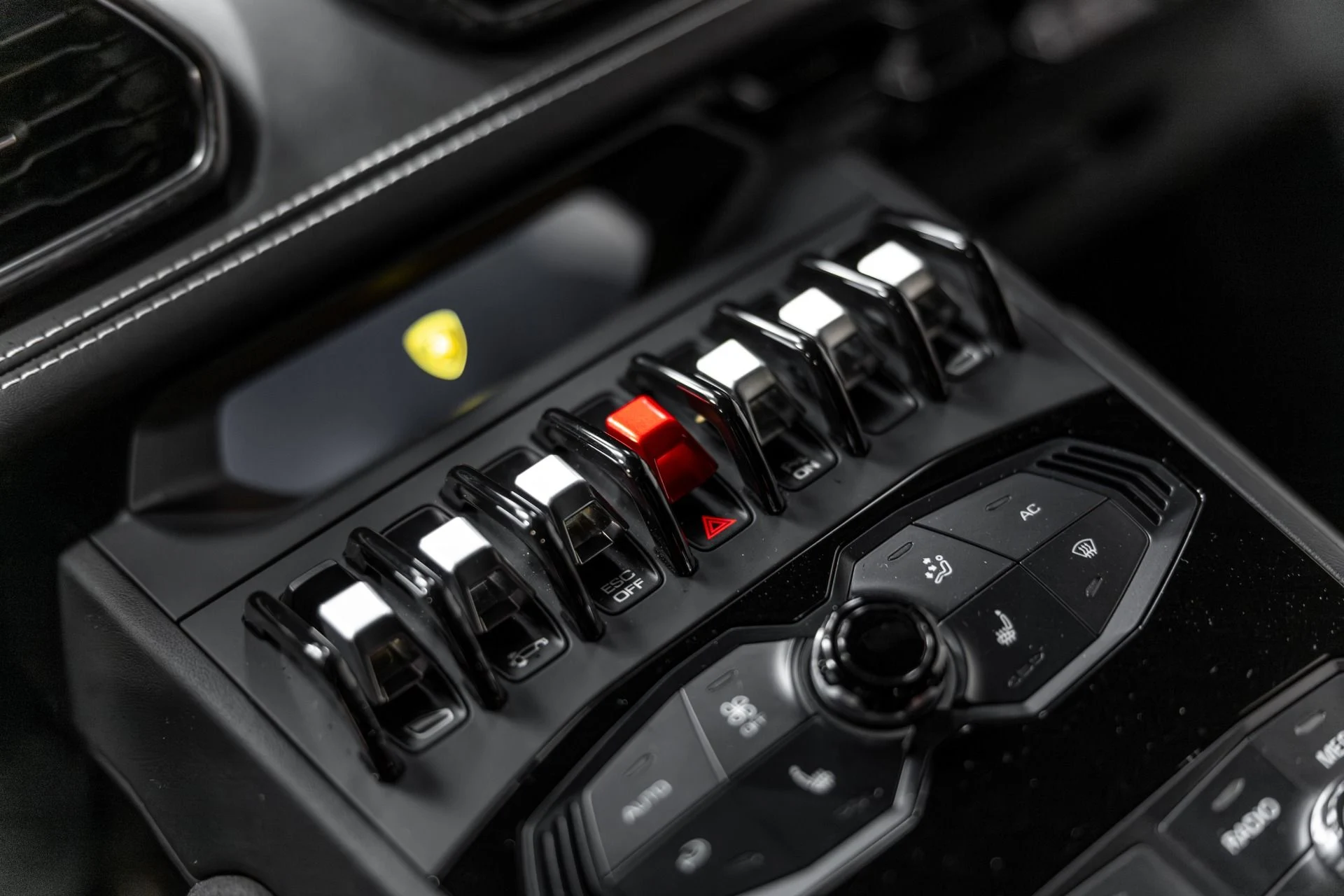 mph085_1483826623_Used_2017_Lamborghini_Huracan_1765410503_73b85db981