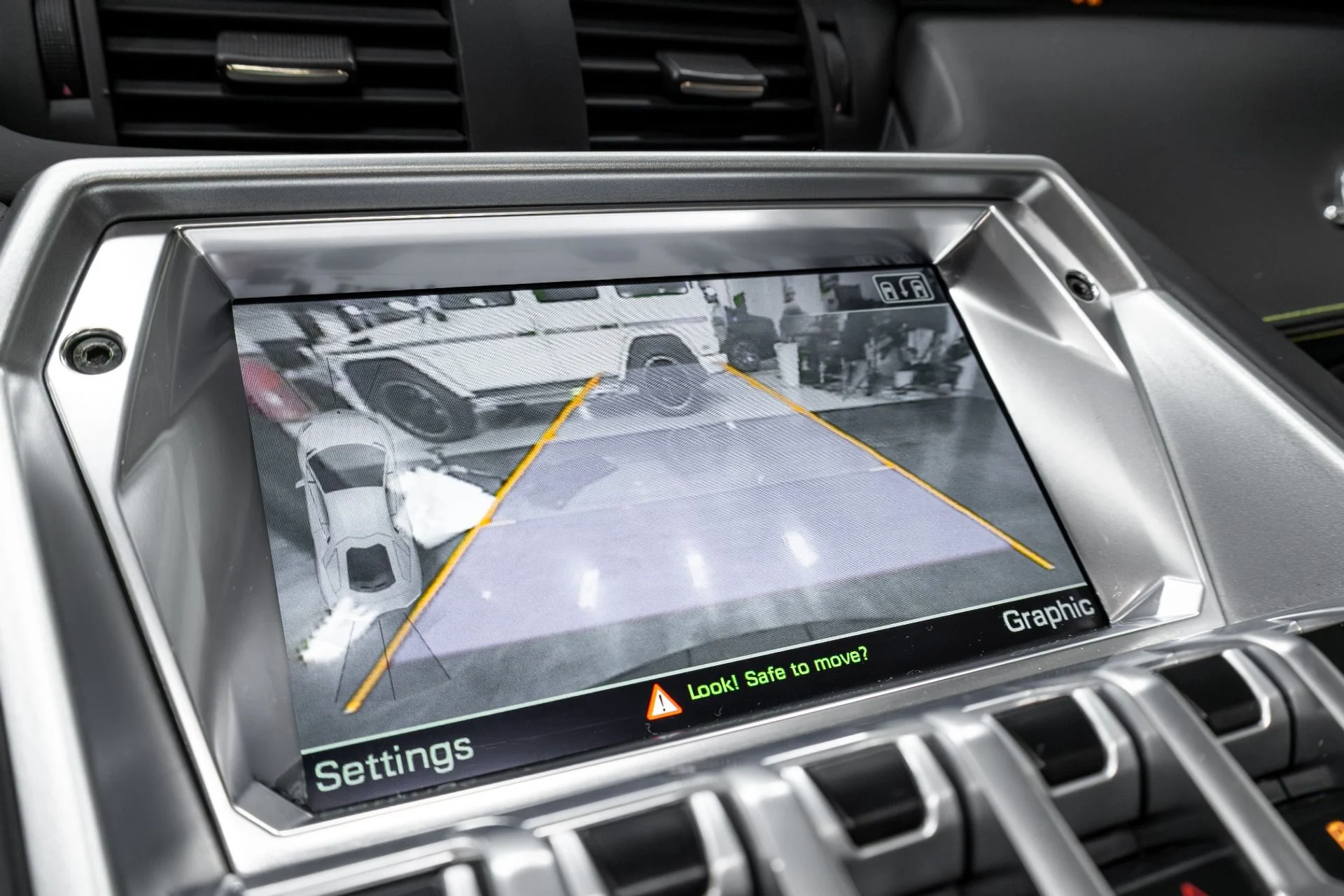 mph085_1494552364_Used_2015_Lamborghini_Aventador_1764723845_d576e816fd