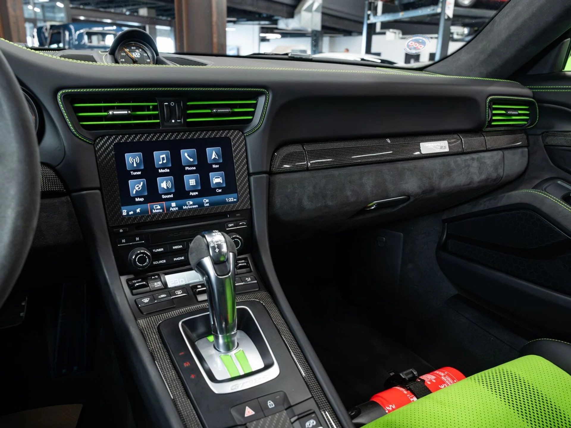 mph085_1536223517_porsche_911_2019_079bdcd5a3