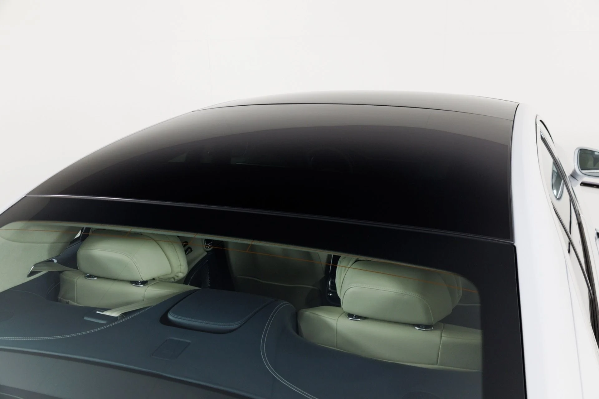 mph085_1564513049_Used_2020_Bentley_Flying_Spur_W12_1776899574_58a075763b