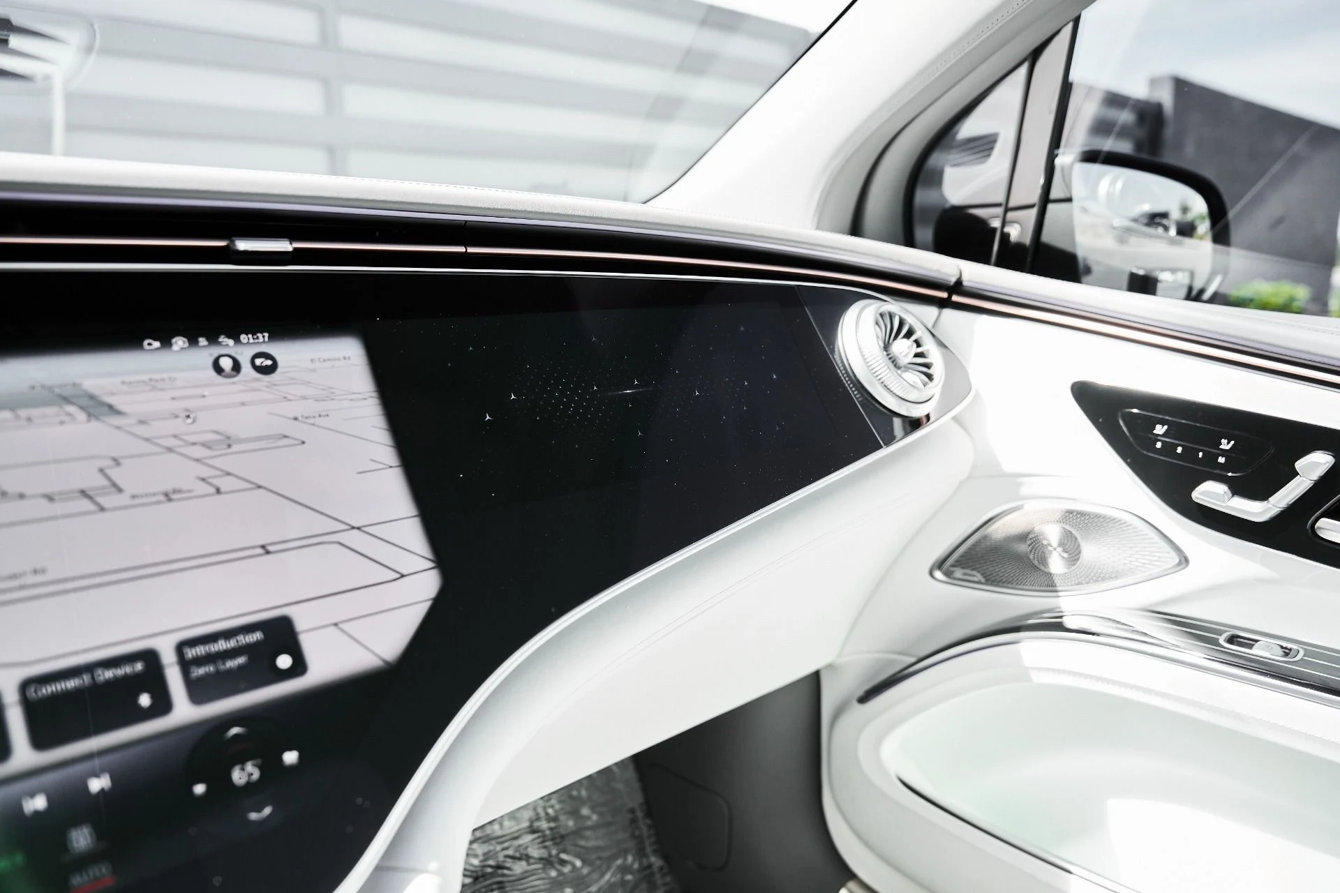 mph085_1627301935_Used_2024_Mercedes_Benz_EQS_Maybach_EQS_680_1774575312_77772ea9a8