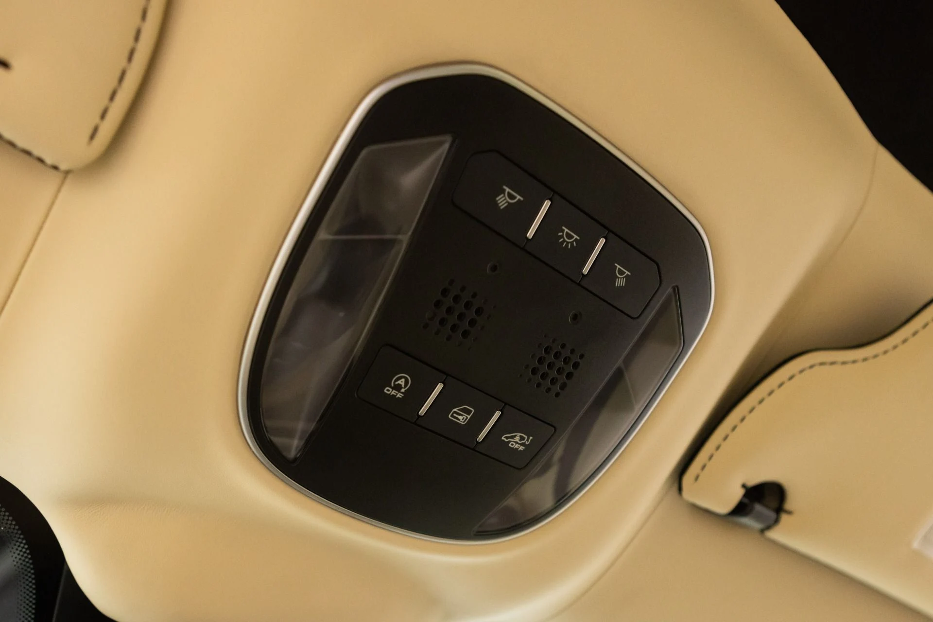 mph085_166410366_Used_2018_Ferrari_812_Superfast_1775055143_466a3393db