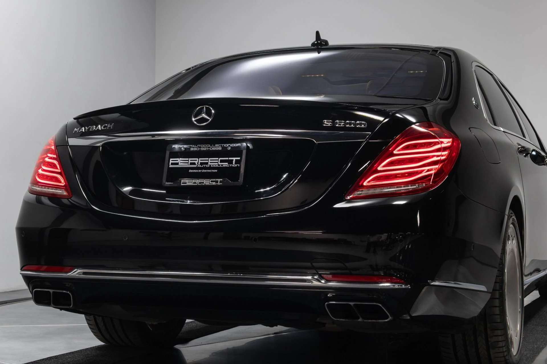 mph085_1751162440_Used_2016_Mercedes_Benz_S_Class_Maybach_S_600_1763586066_ee3aca3591