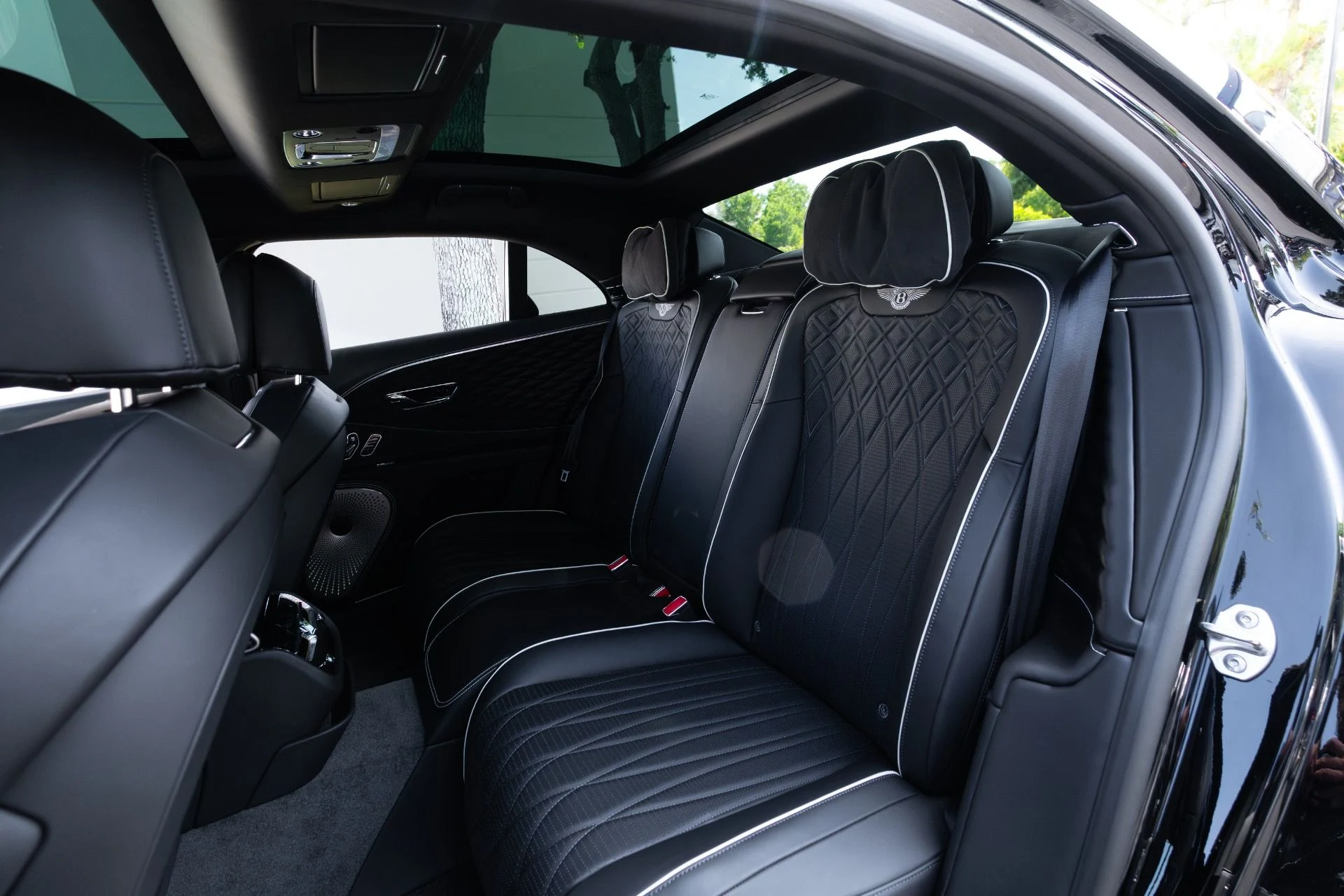 mph085_1782299106_Used_2020_Bentley_Flying_Spur_W12_1780979756_c82a94e3c8