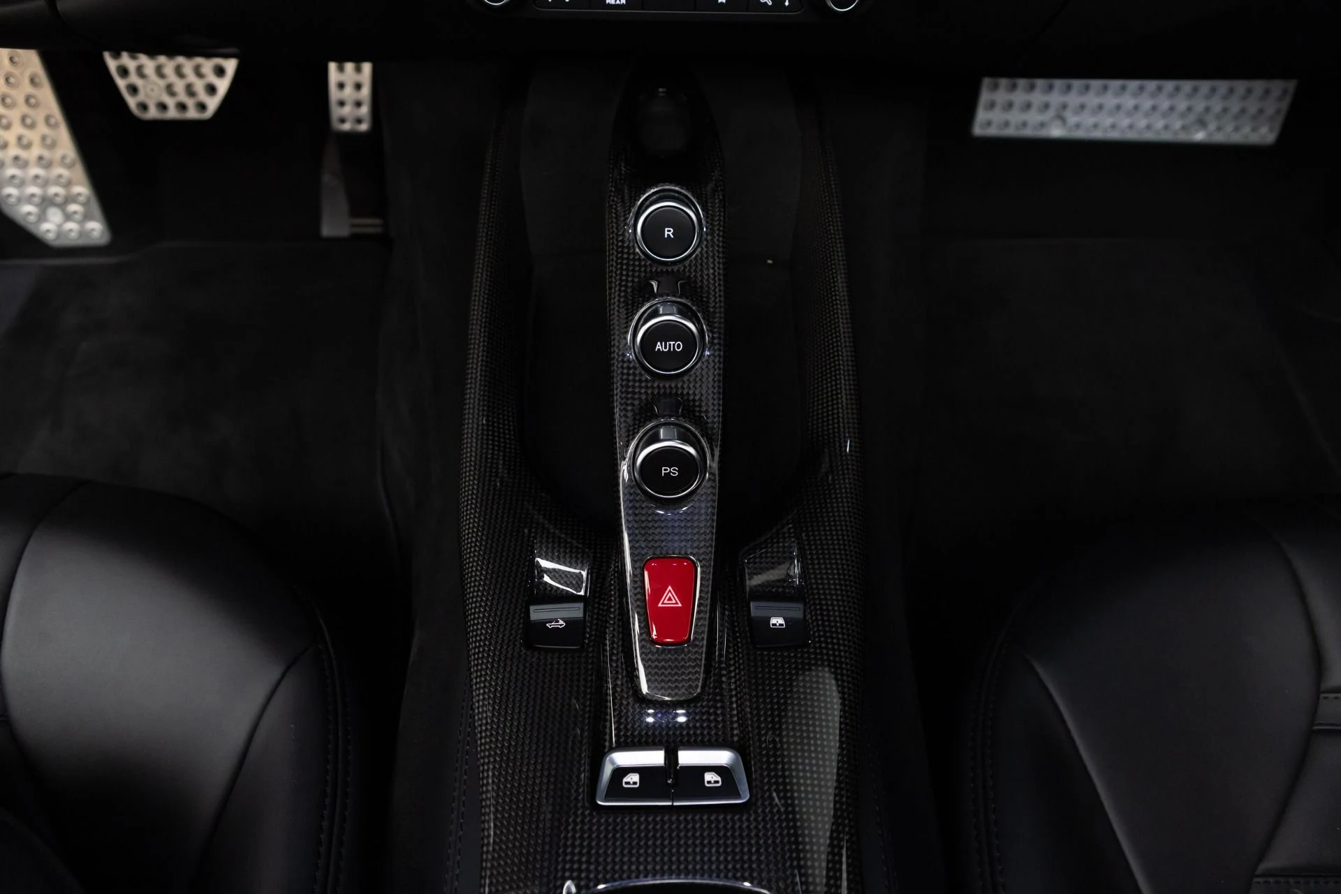 mph085_1791045571_Used_2021_Ferrari_812_GTS_1778696353_4cd165f6c5