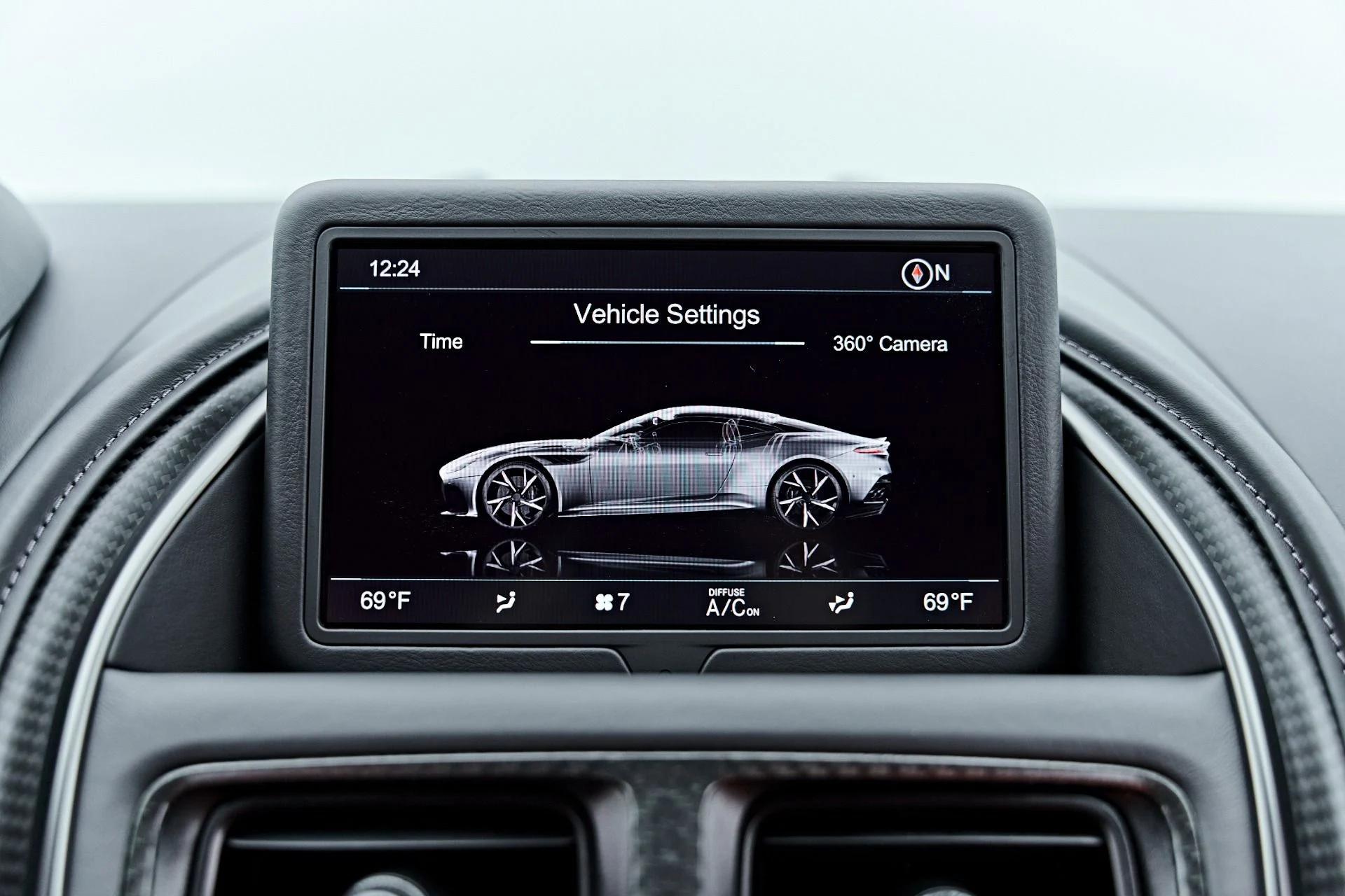 mph085_1803953624_Used_2023_Aston_Martin_DBS_Ultimate_1787789543_eb94e0ba91
